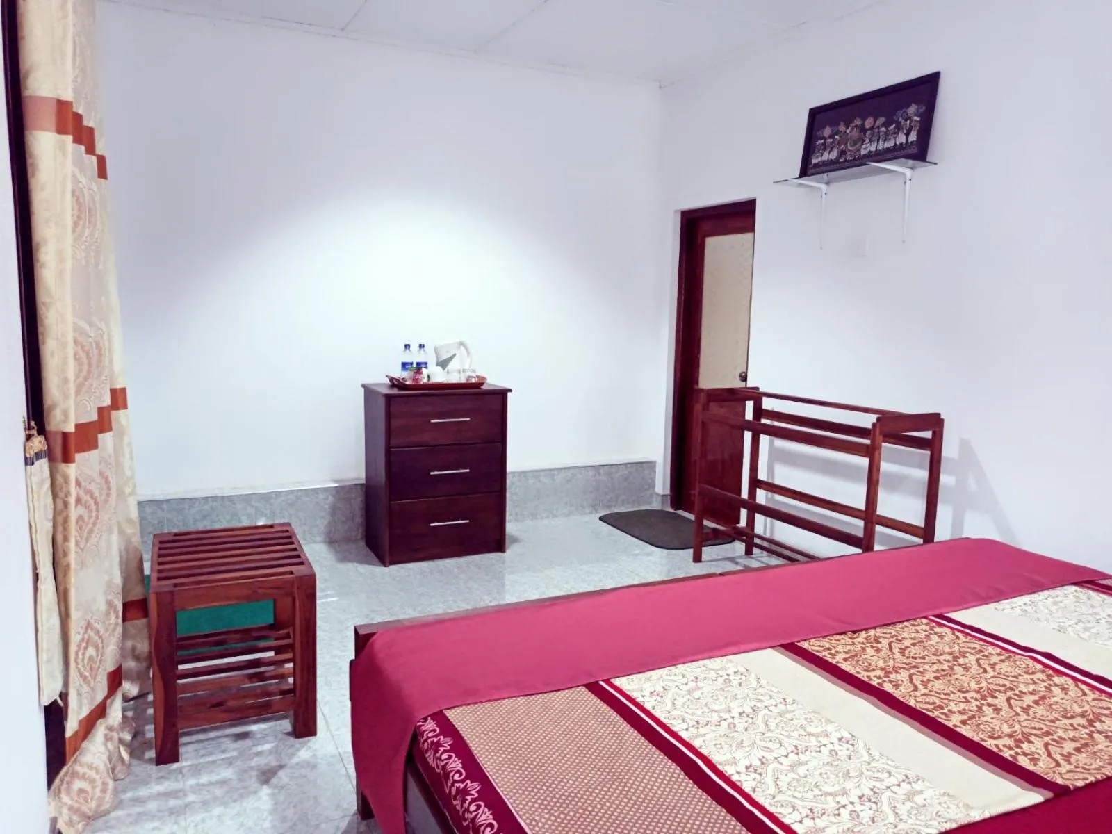 Double Room with Private Bathroom in Sath Rest