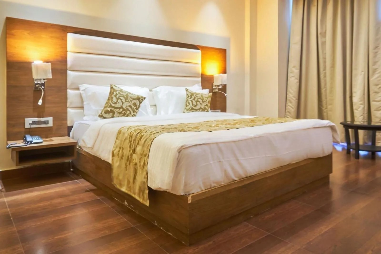 Decorative detail, Bed in Ganpati Hotel Katra