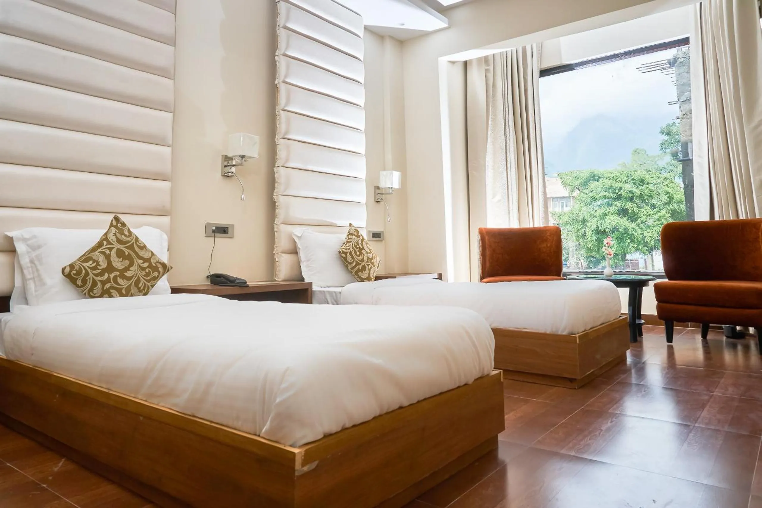 Bedroom, Bed in Ganpati Hotel Katra