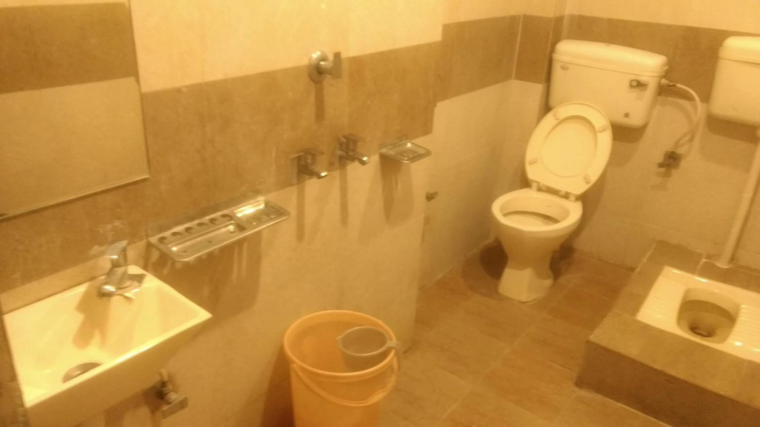 Ashiyana Inn Hotel