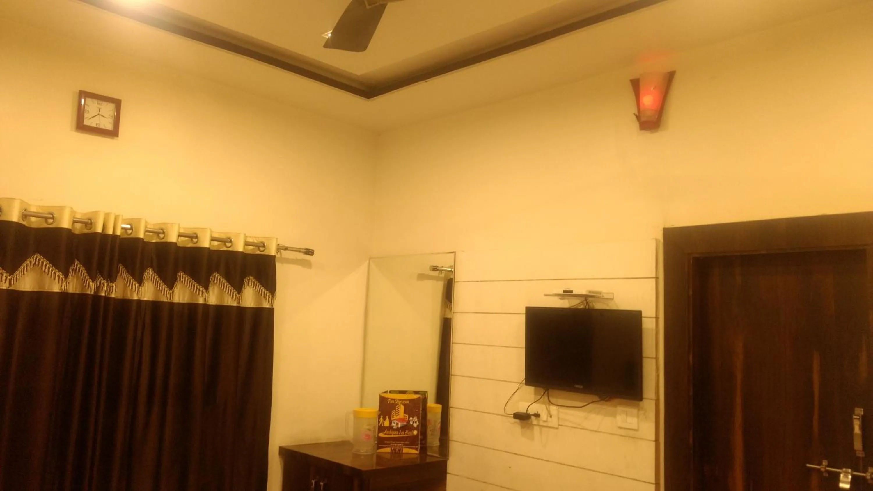 Ashiyana Inn Hotel