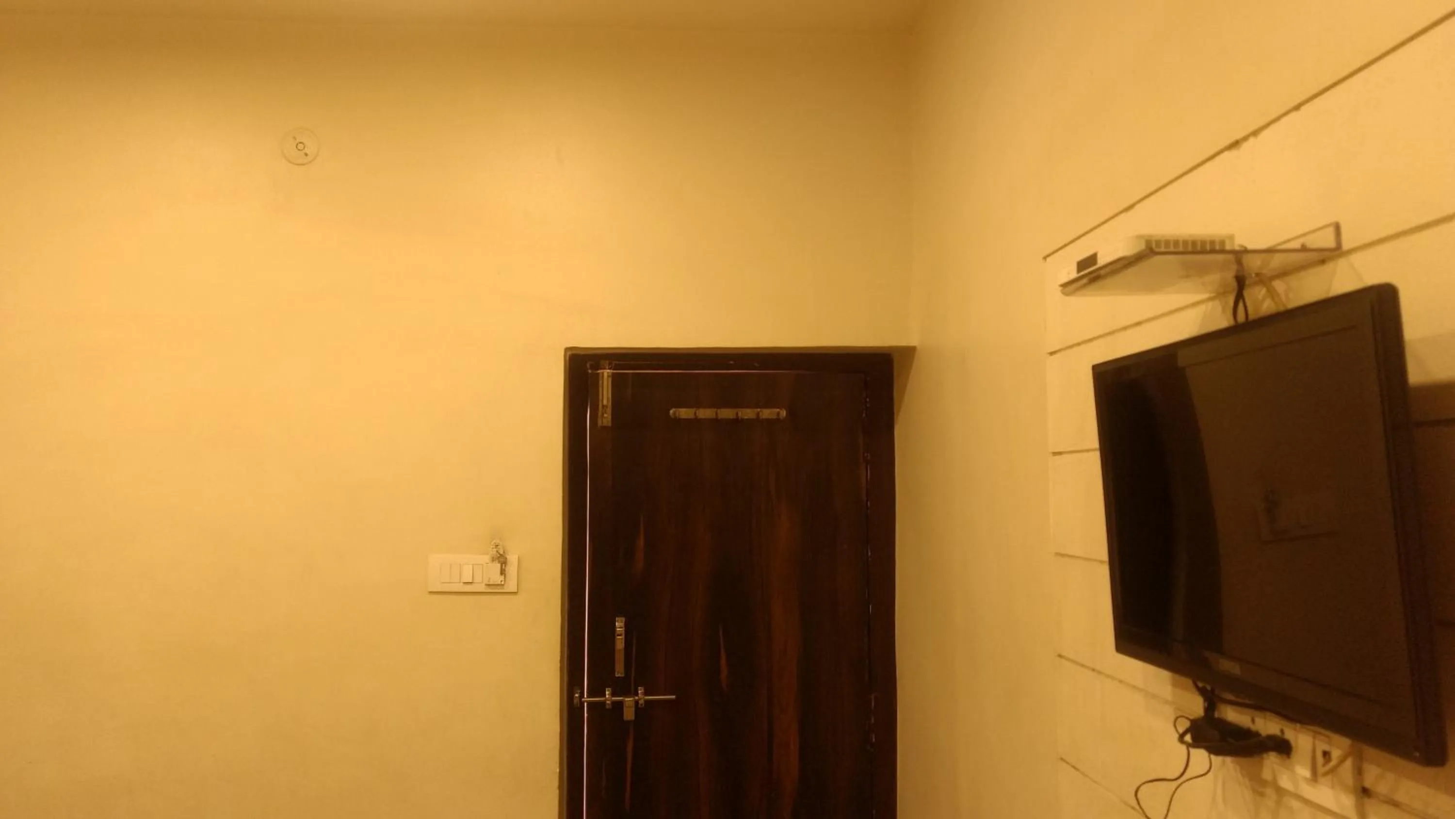 Ashiyana Inn Hotel