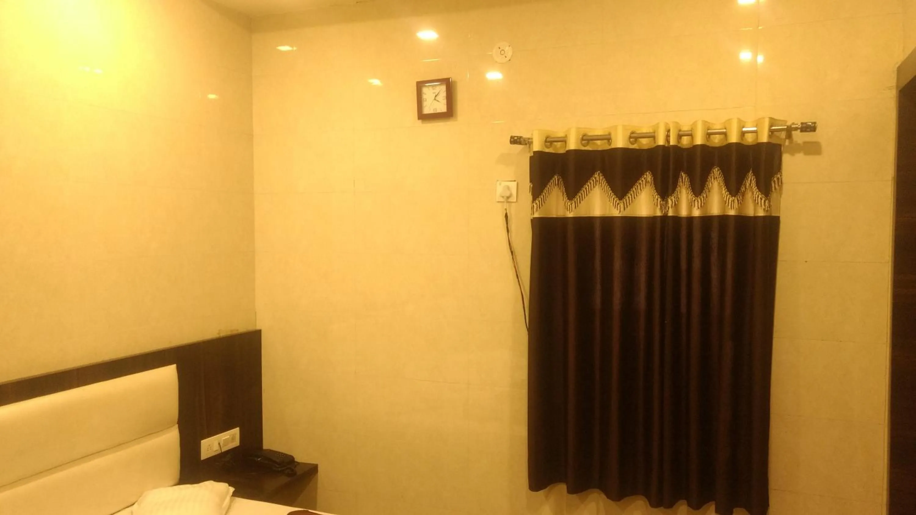 Ashiyana Inn Hotel