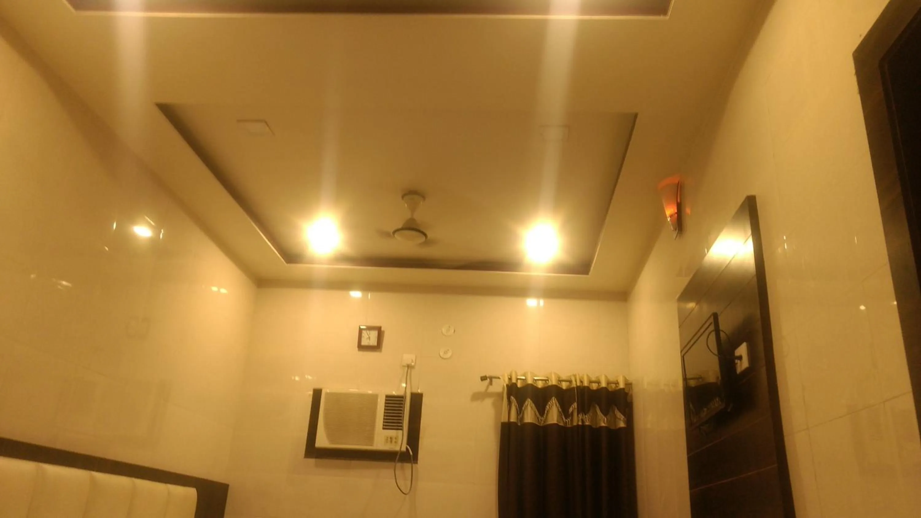Ashiyana Inn Hotel