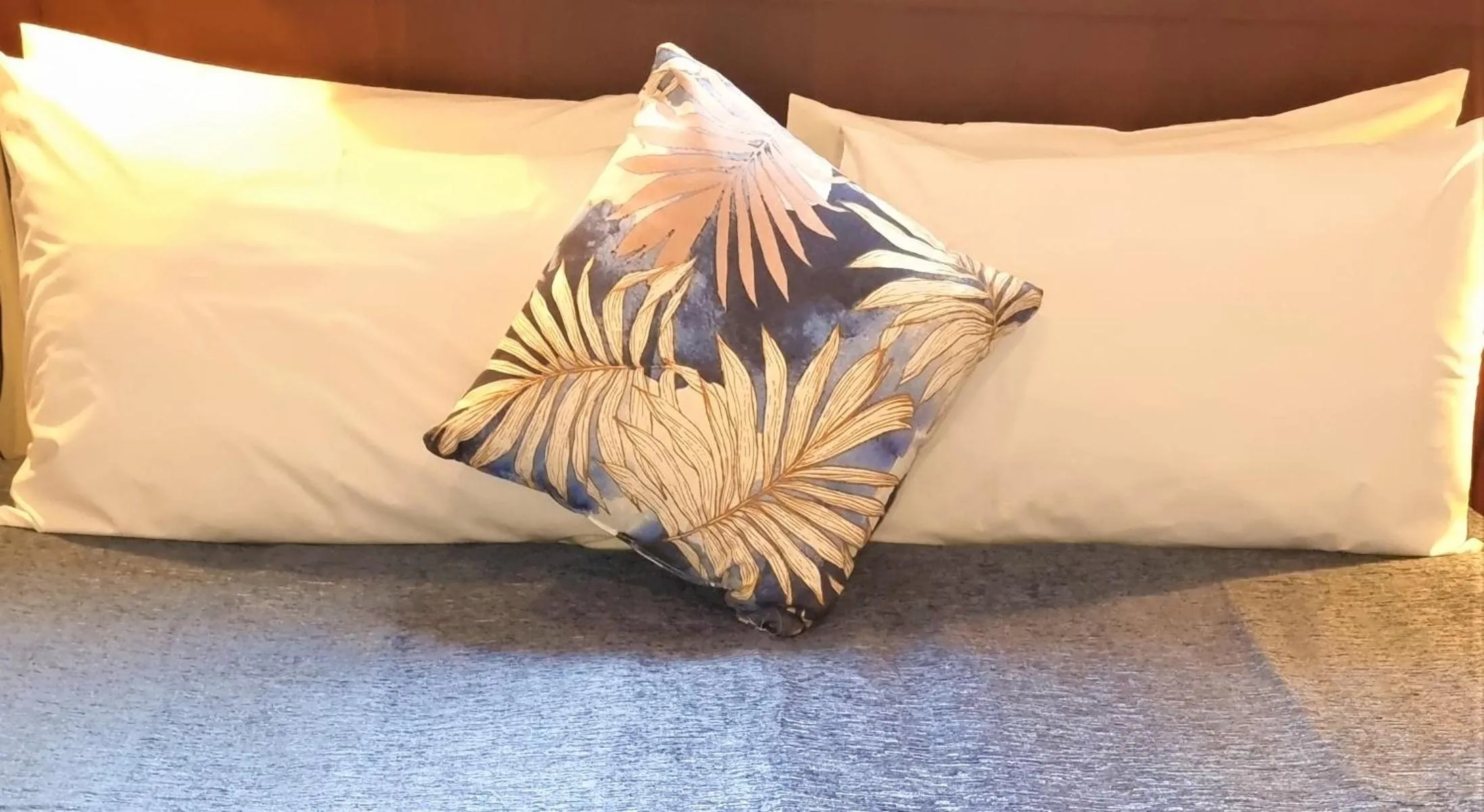 Bed in THE MEWS Oamaru