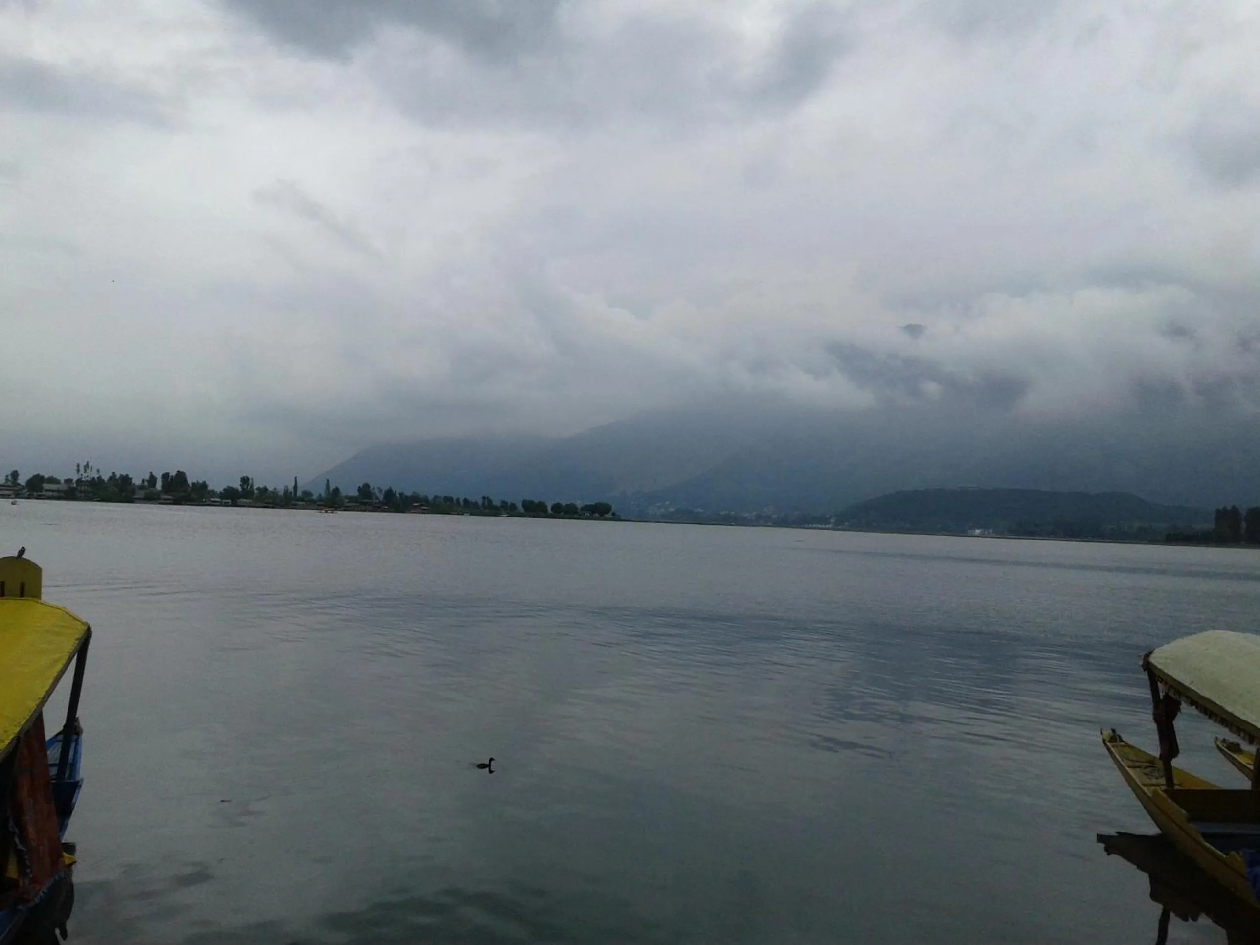 Lake view in S Group Of Houseboat