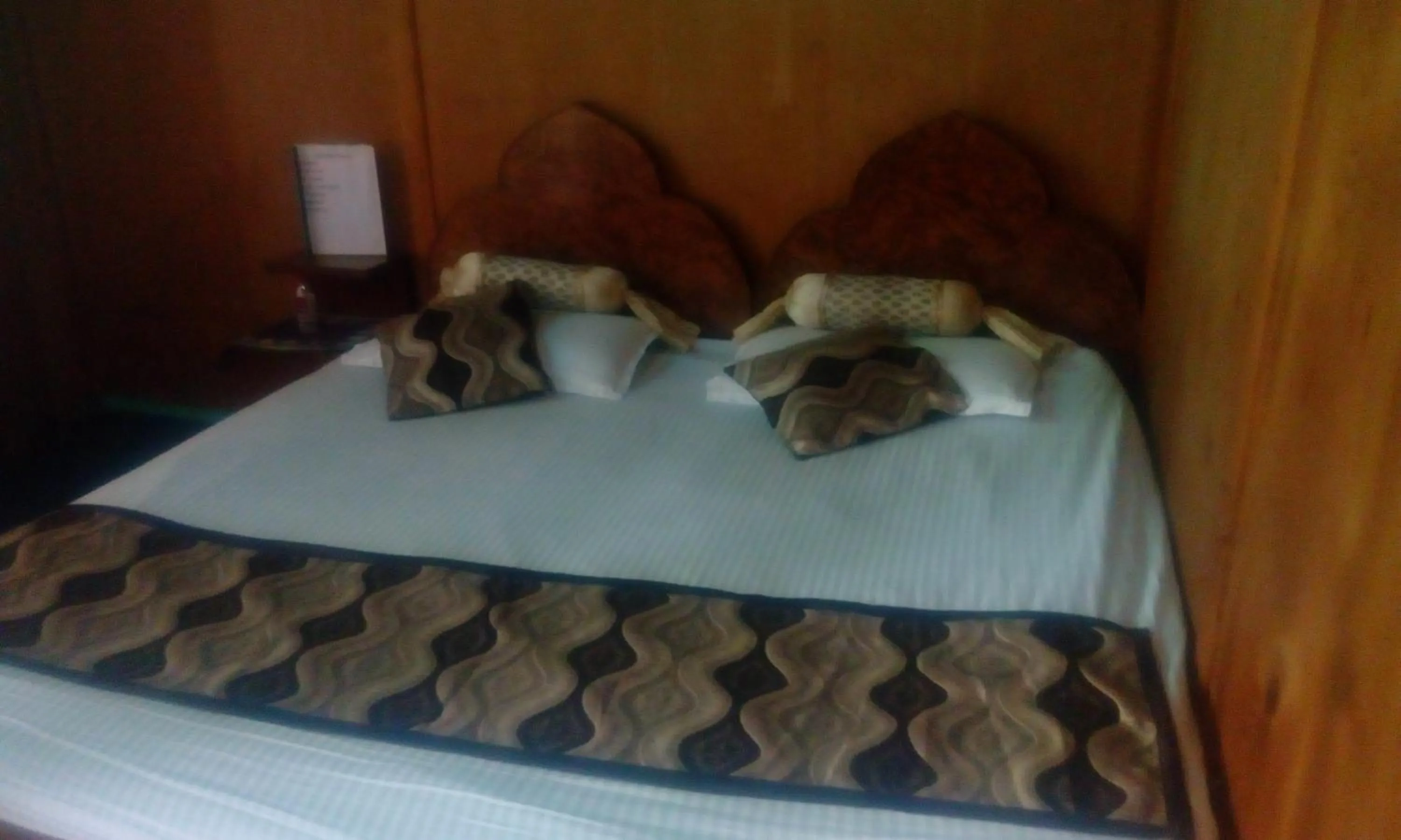 Bedroom, Bed in S Group Of Houseboat
