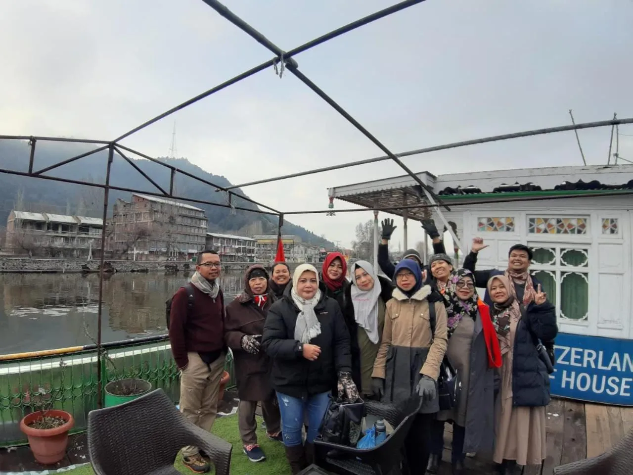 Balcony/Terrace in S Group Of Houseboat