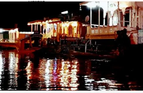 Dining area in S Group Of Houseboat