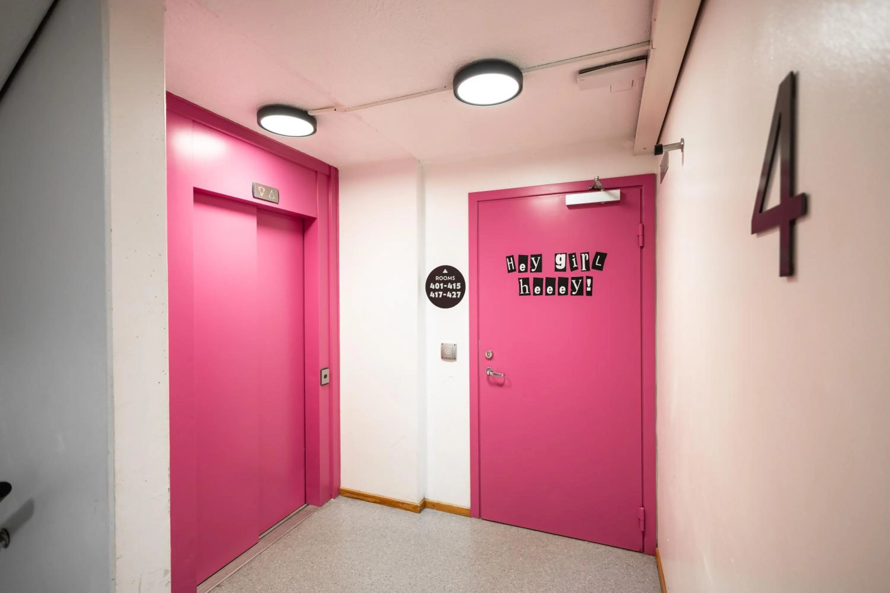 elevator in Anker Hostel