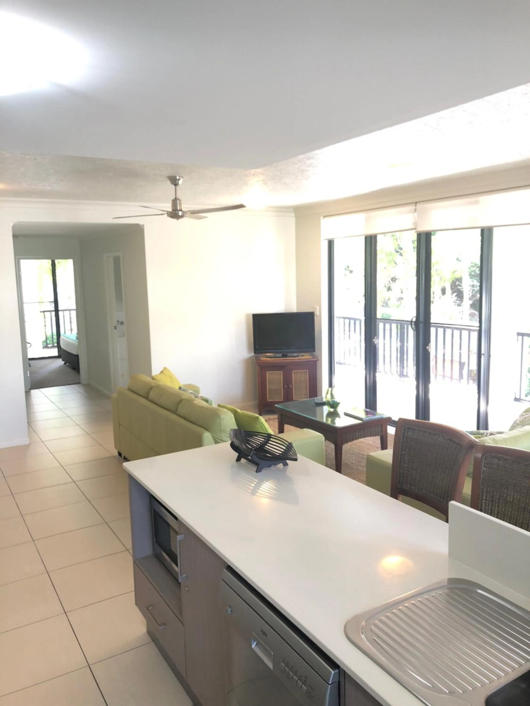 Kitchen or kitchenette in Elysium Apartments