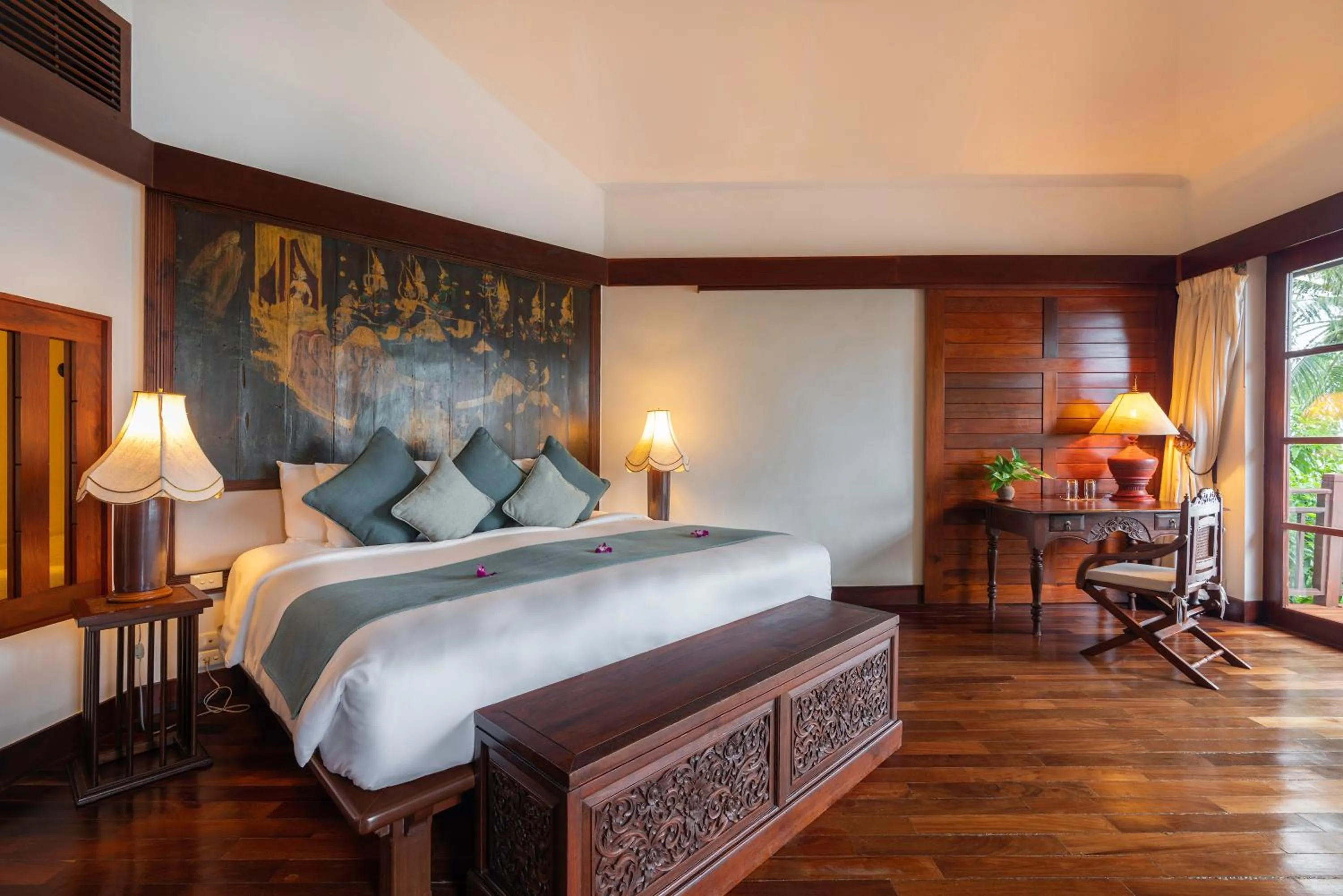 Three Bedroom Oceanfront Pool Residence in Napasai, A Belmond Hotel, Koh Samui