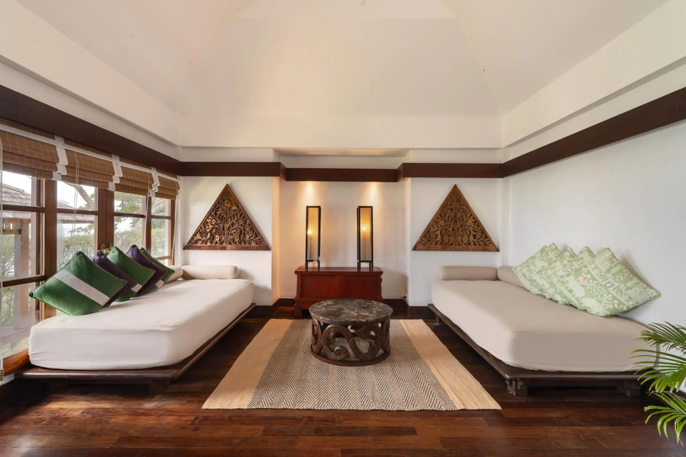 Living room, Bed in Napasai Samui