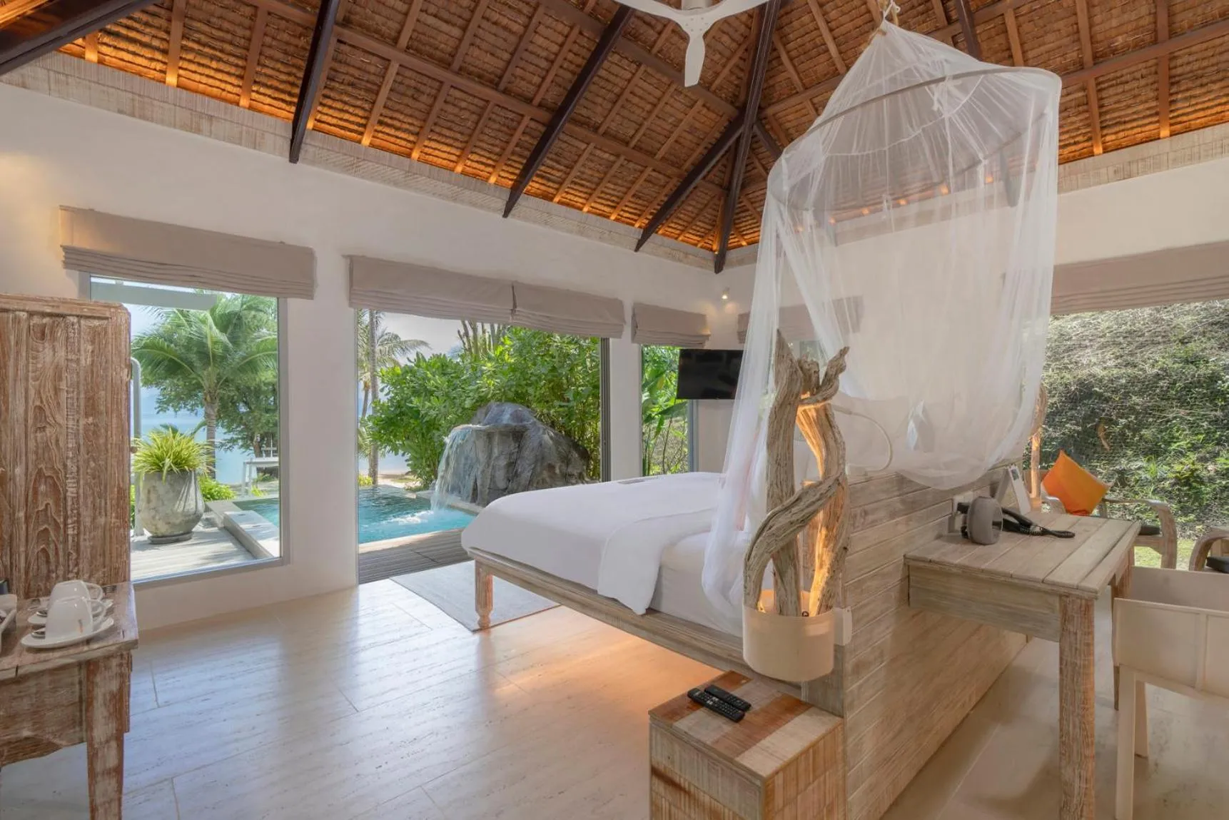 Bedroom, Bed in Paradise Koh Yao