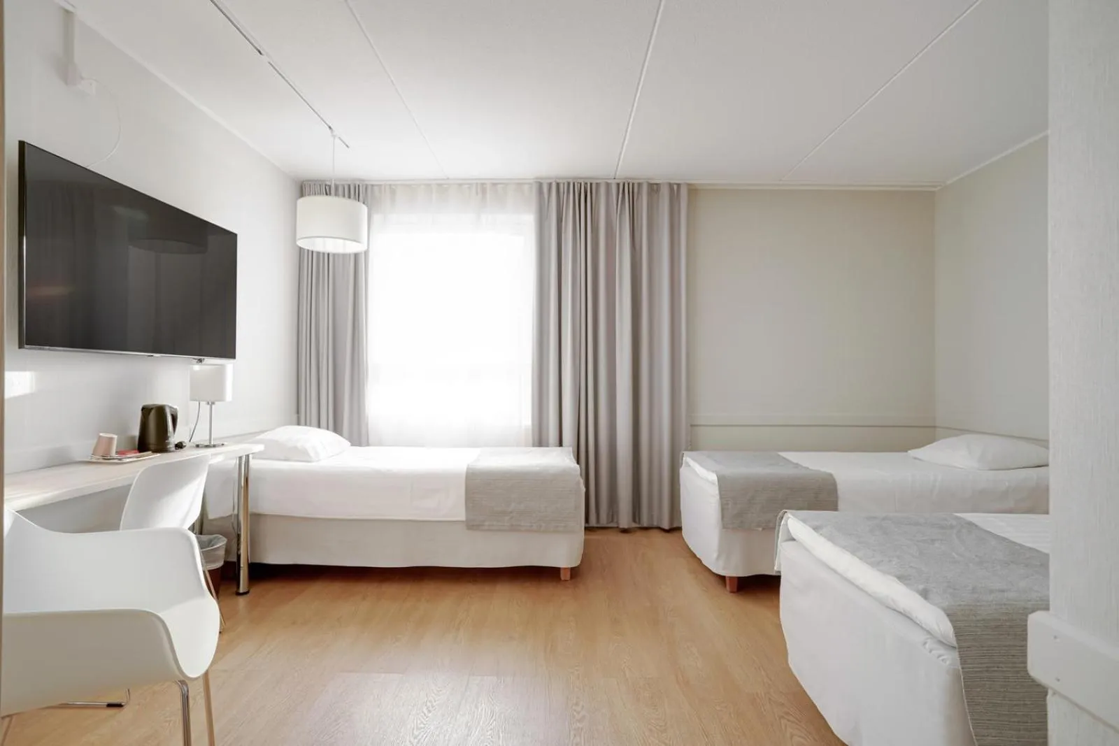 Bedroom, Bed in Kauppahotelli