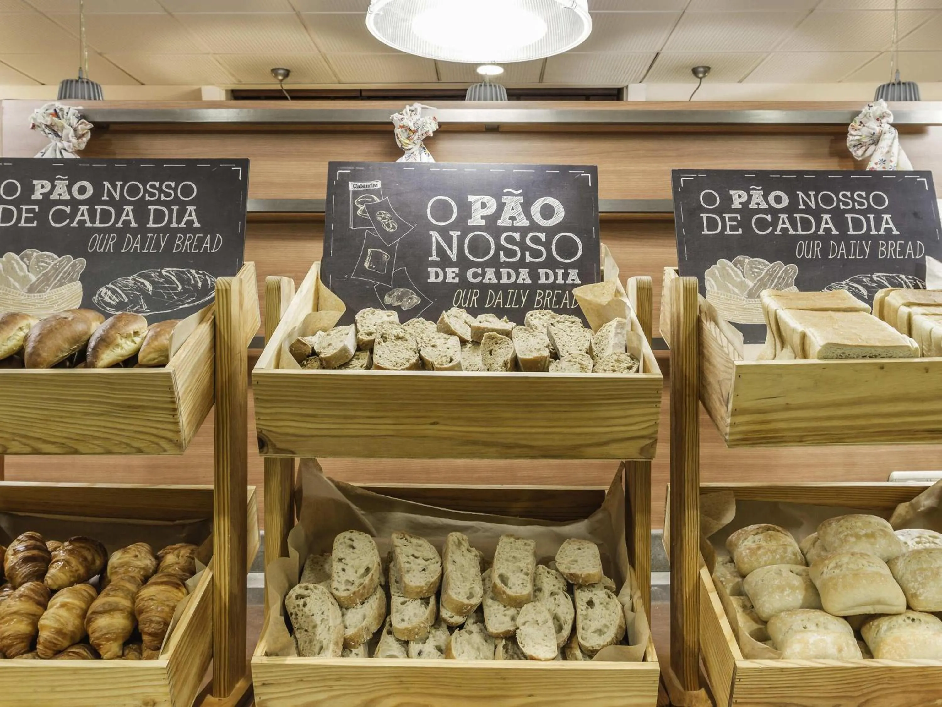 Breakfast in Hotel Ibis Coimbra Centro