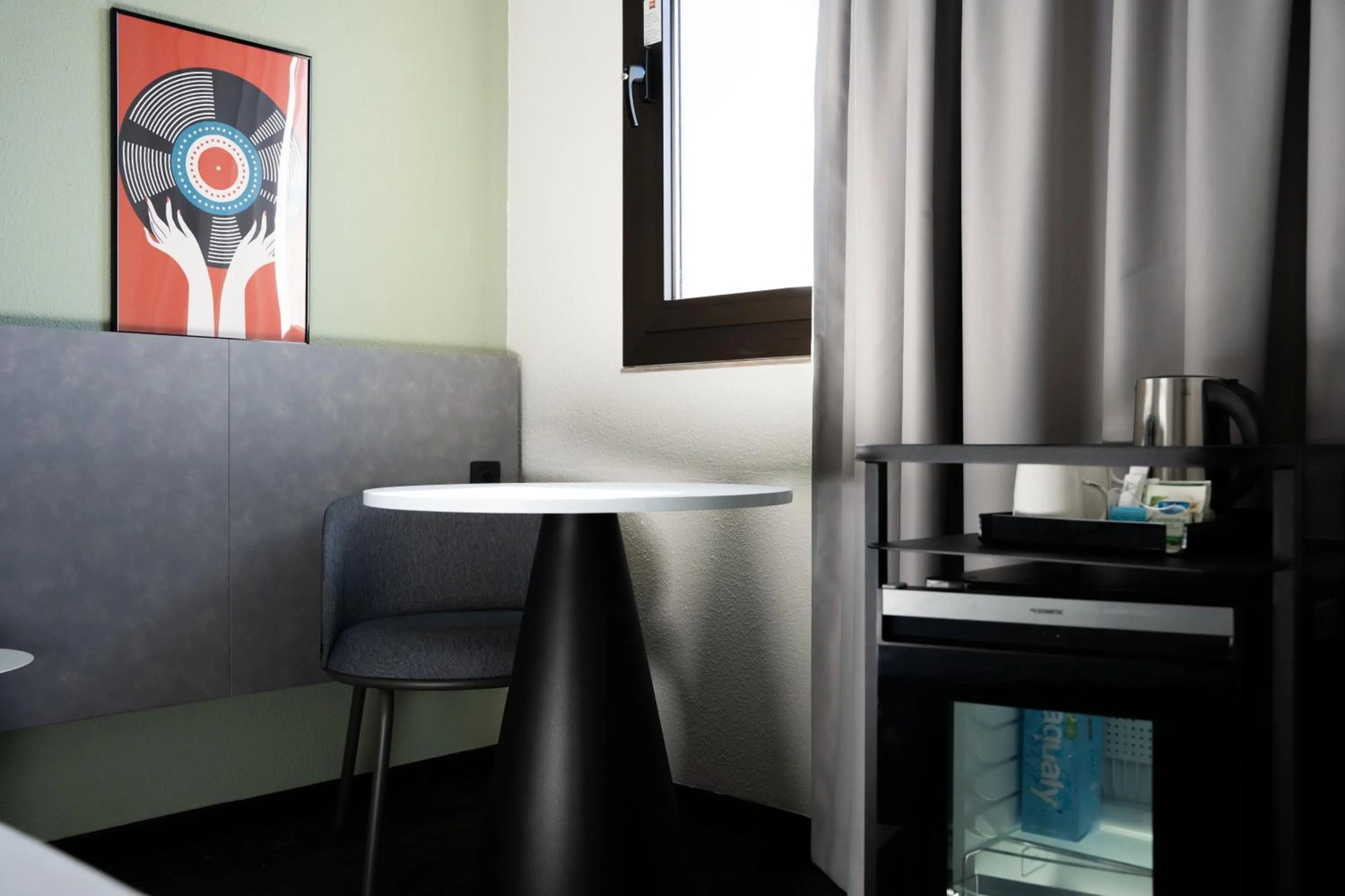 Bedroom in Hotel Ibis Coimbra Centro