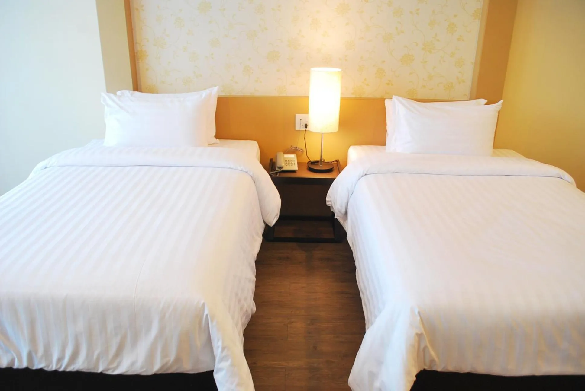 Bed in Rimkhobfa Urban Resort