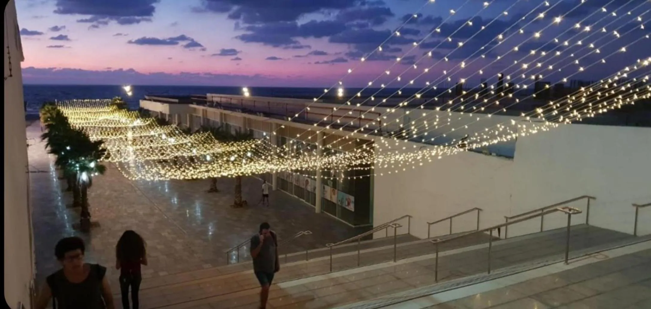Sea view in Beachfront Studio Apartment Bat Yam 412