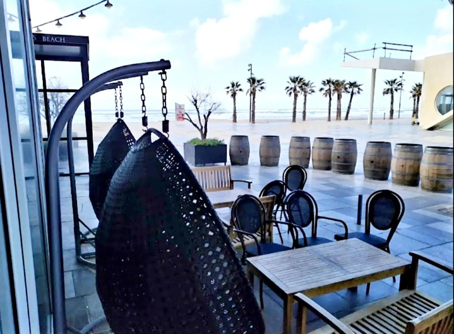 Nightclub / DJ in Beachfront Studio Apartment Bat Yam 412