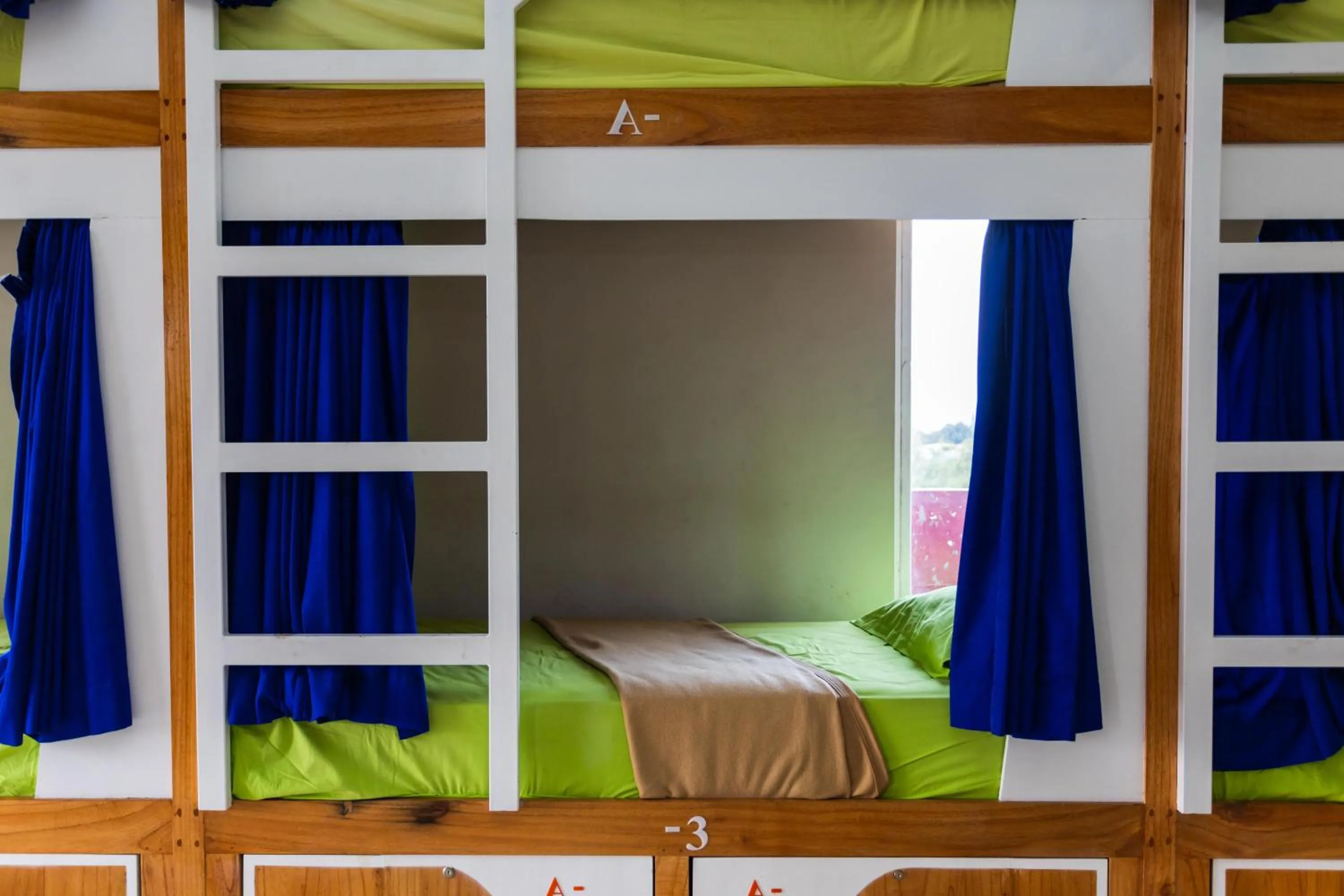 bunk bed, Bed in Villa Panderman Indah