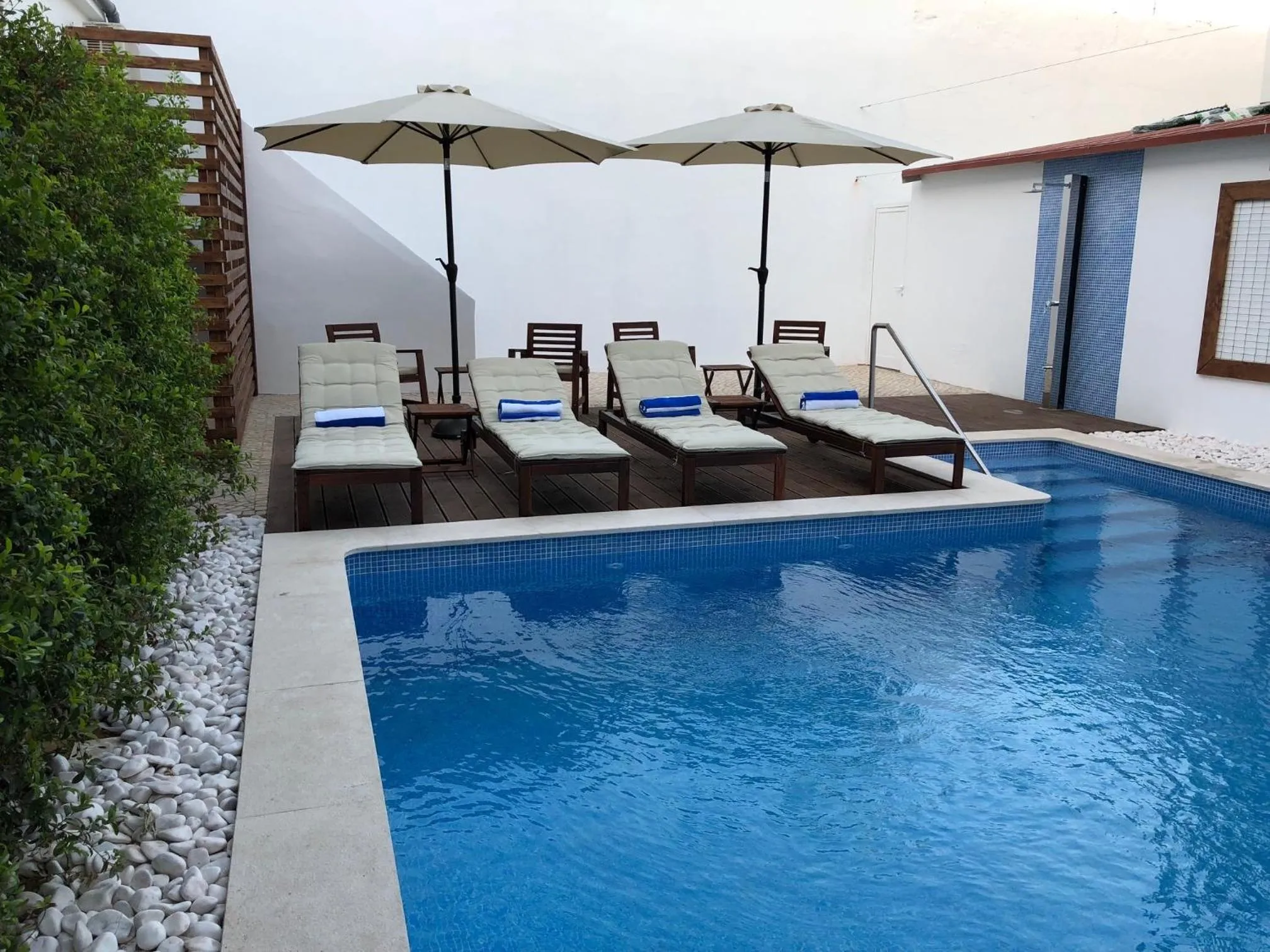 Swimming pool in Villa Rio Guest House Suites