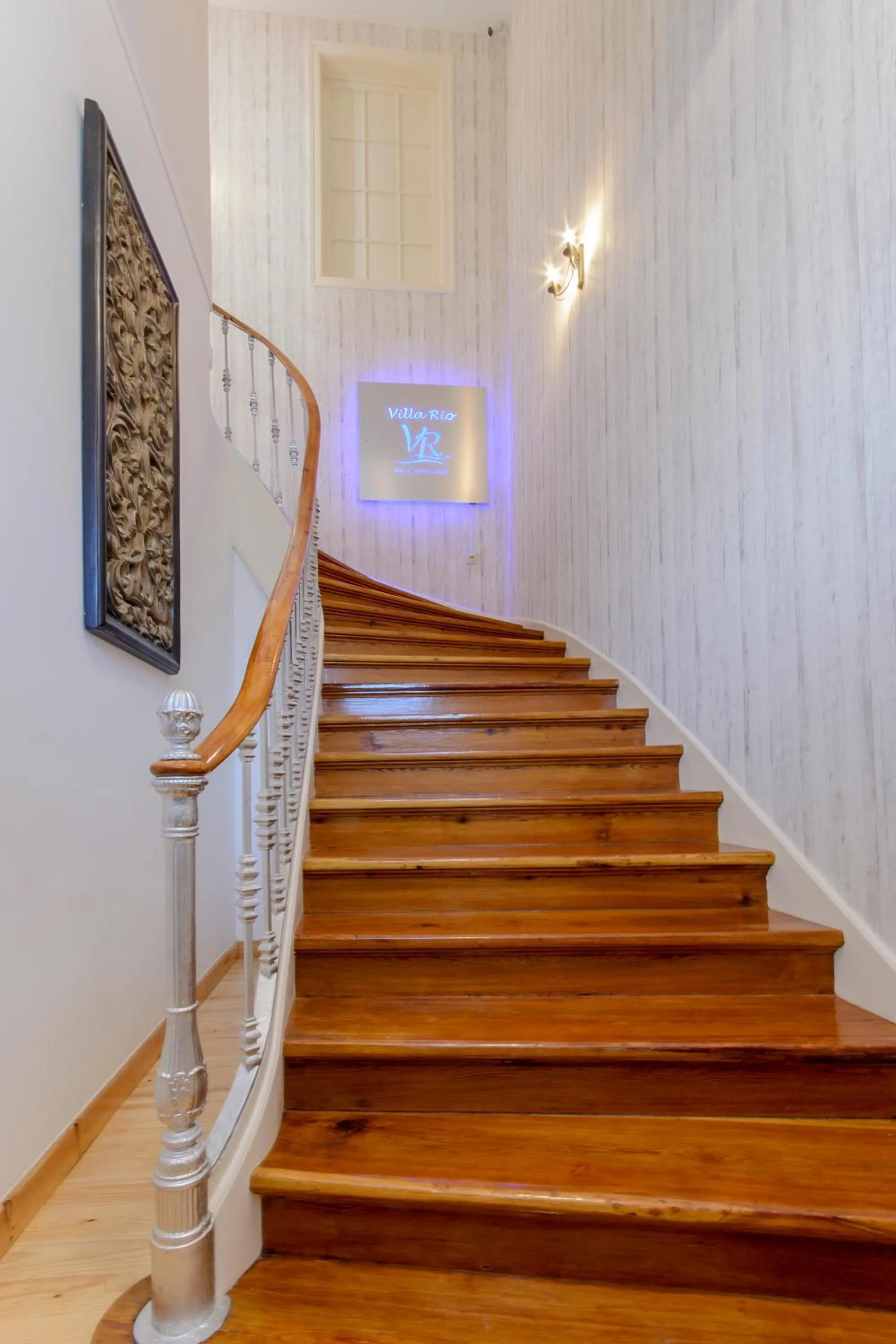 Facade/entrance in Villa Rio Guest House Suites