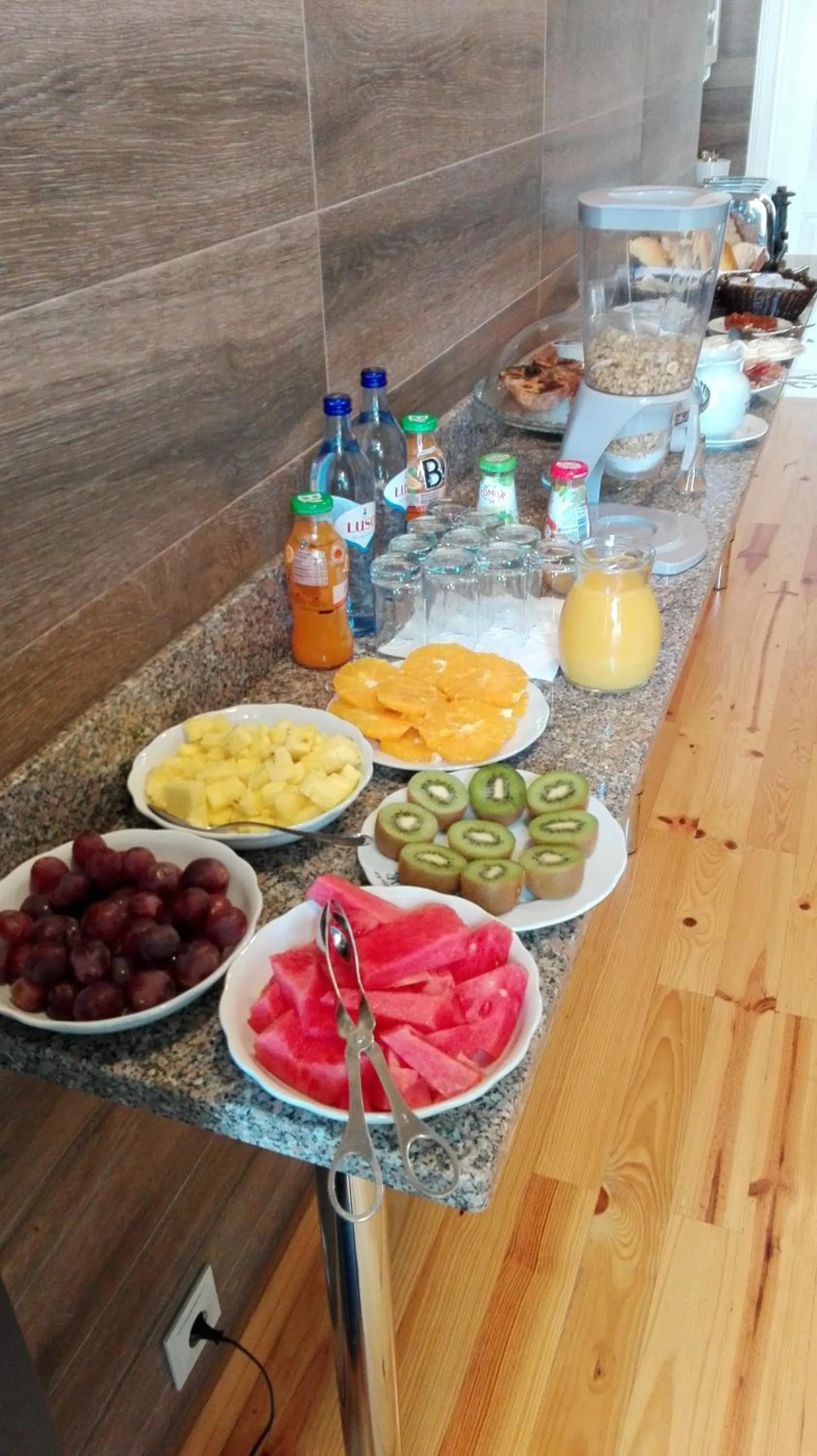 Breakfast in Villa Rio Guest House Suites