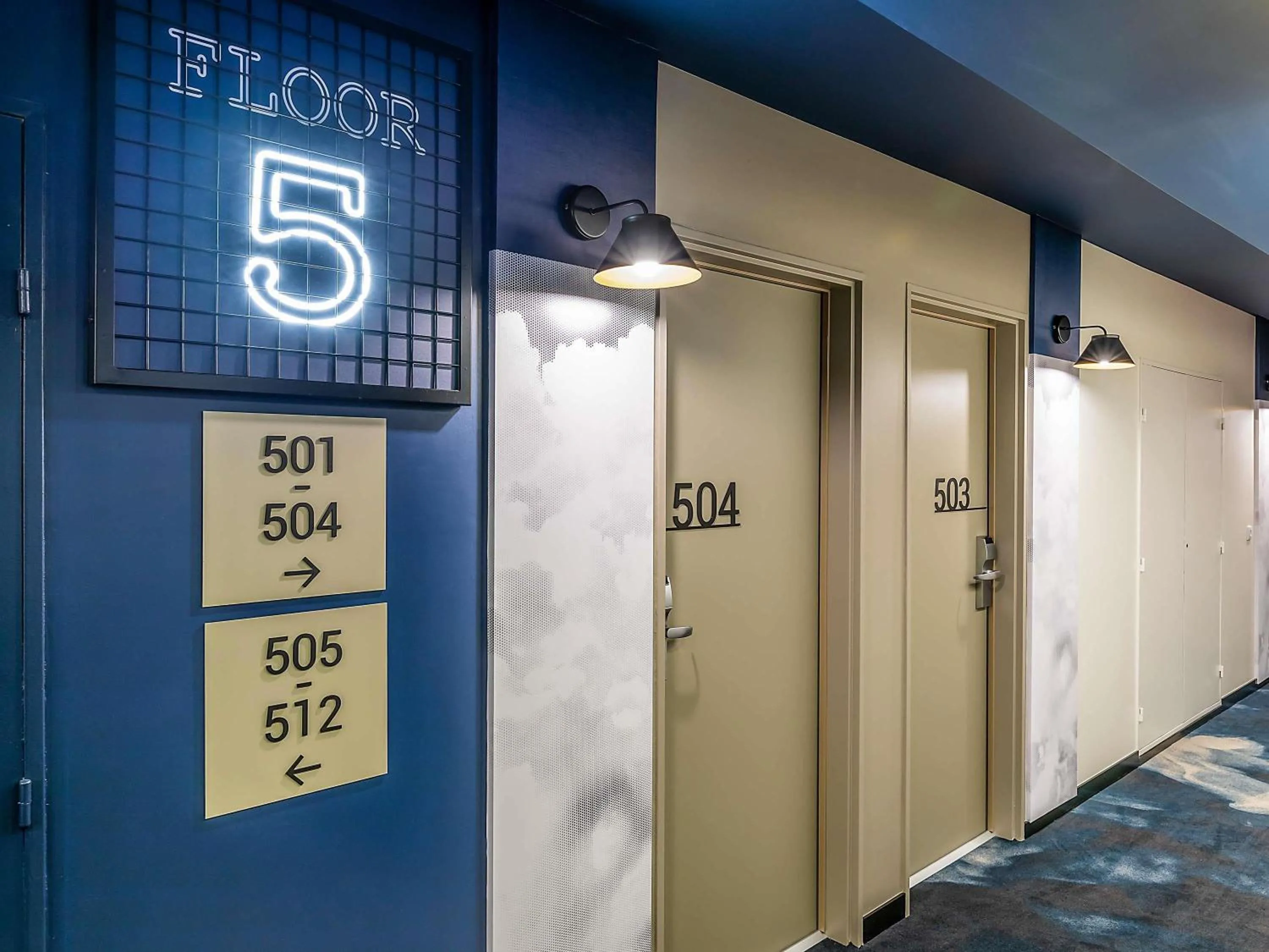 Property building in Hotel ibis Lisboa Saldanha