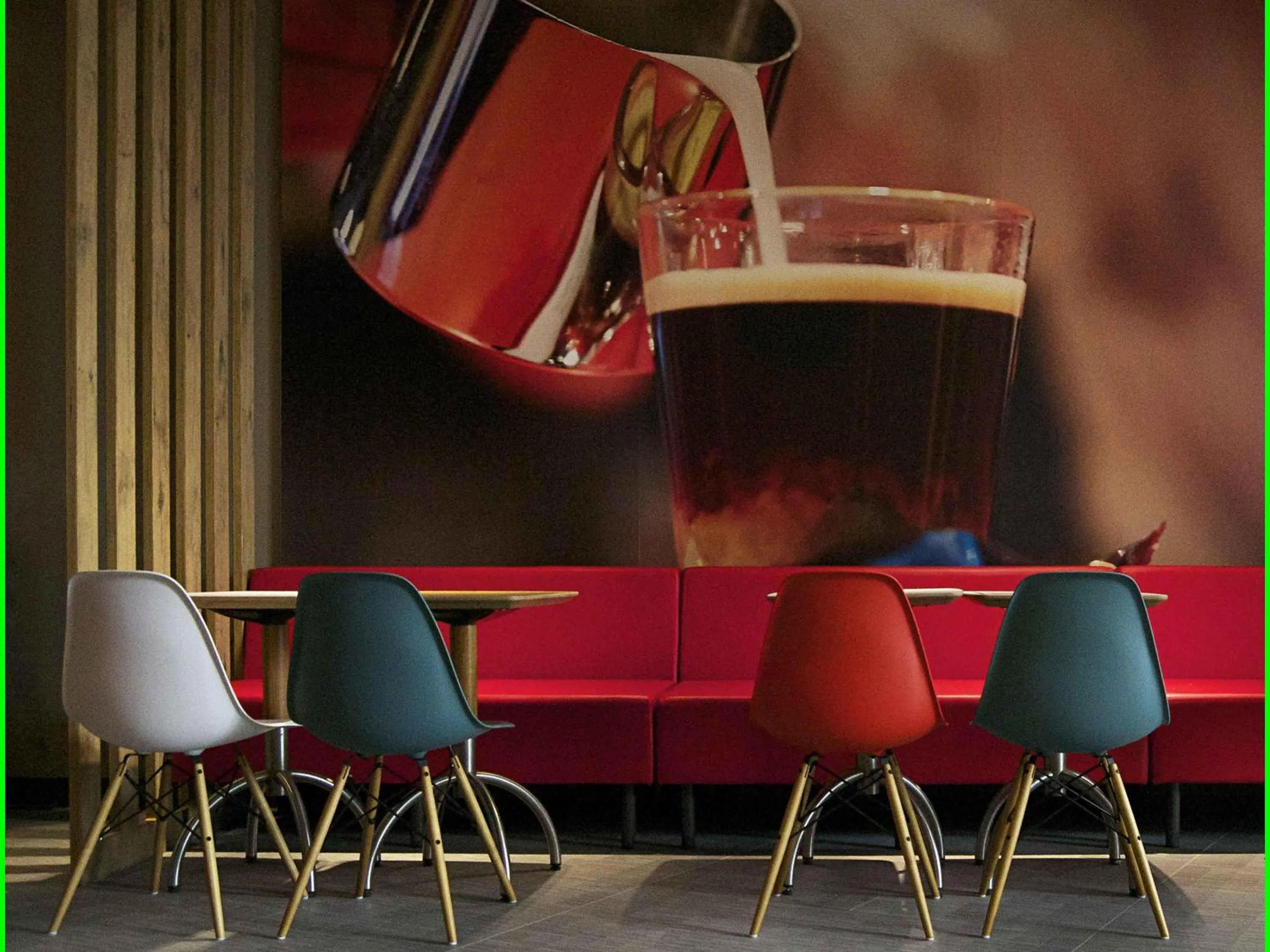 Restaurant/places to eat in Hotel ibis Lisboa Saldanha