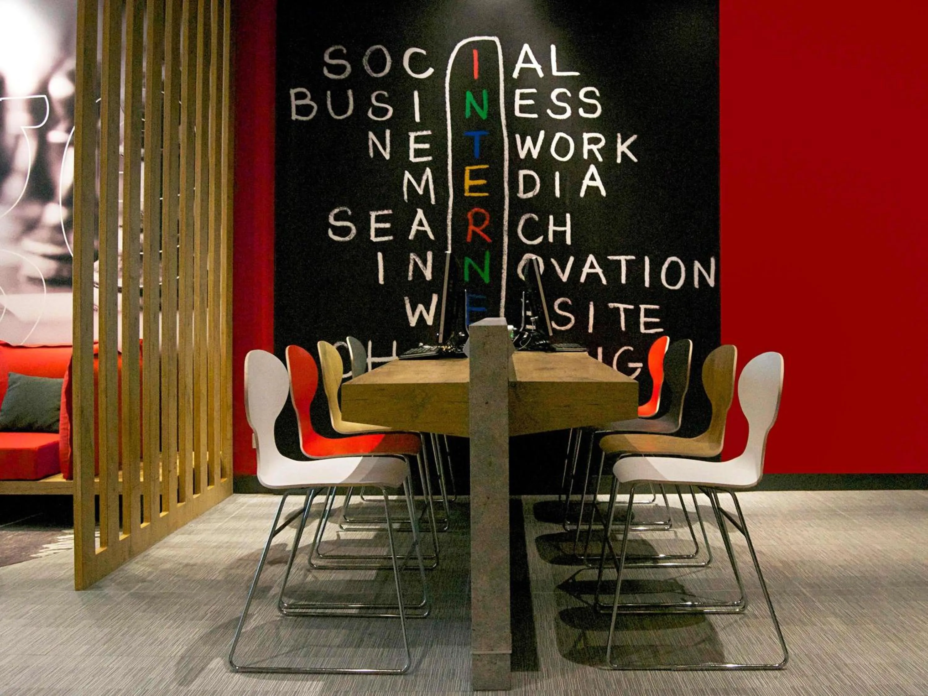 Property building in Hotel ibis Lisboa Saldanha