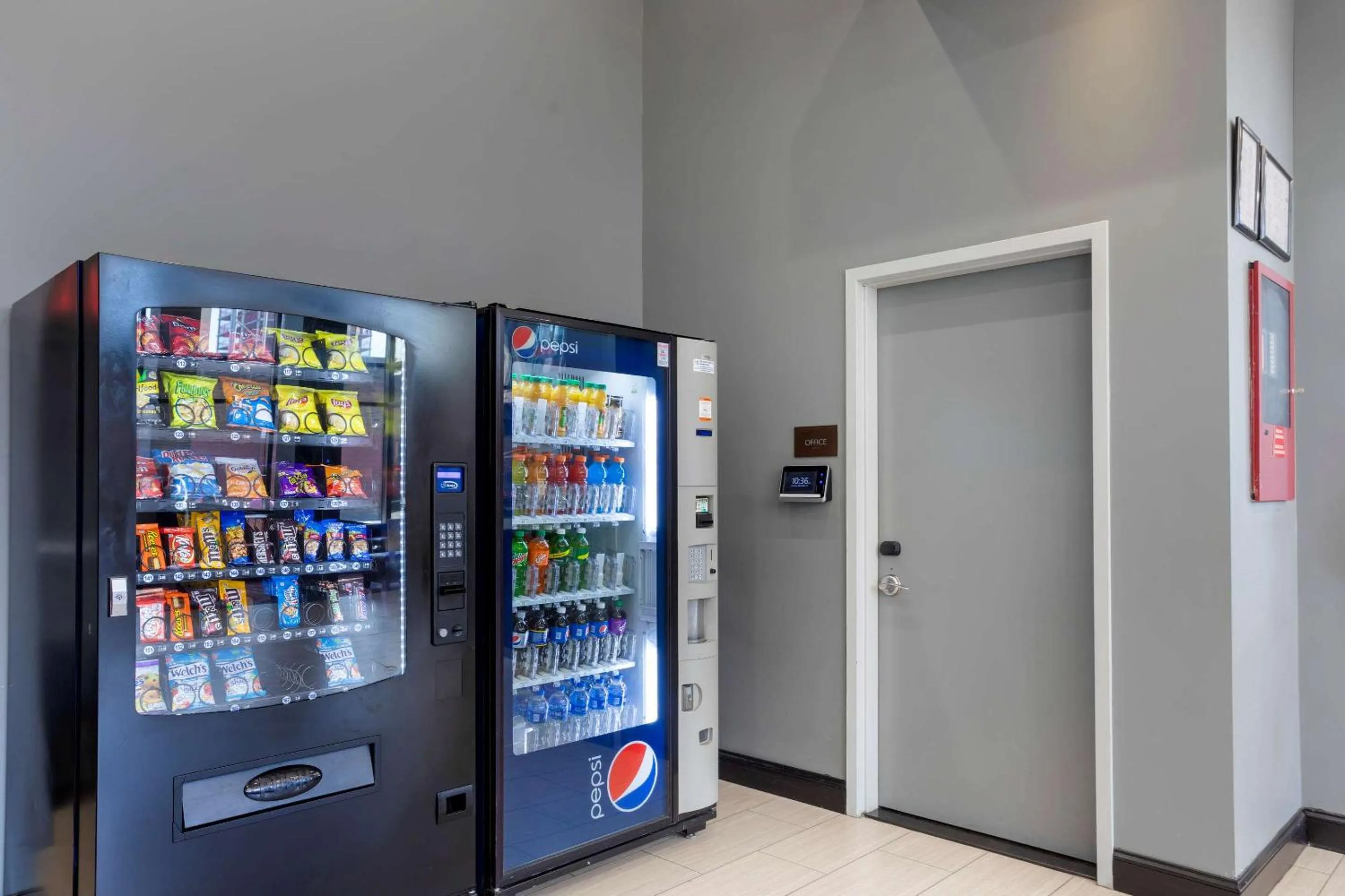 Other in Comfort Inn & Suites near Stadium