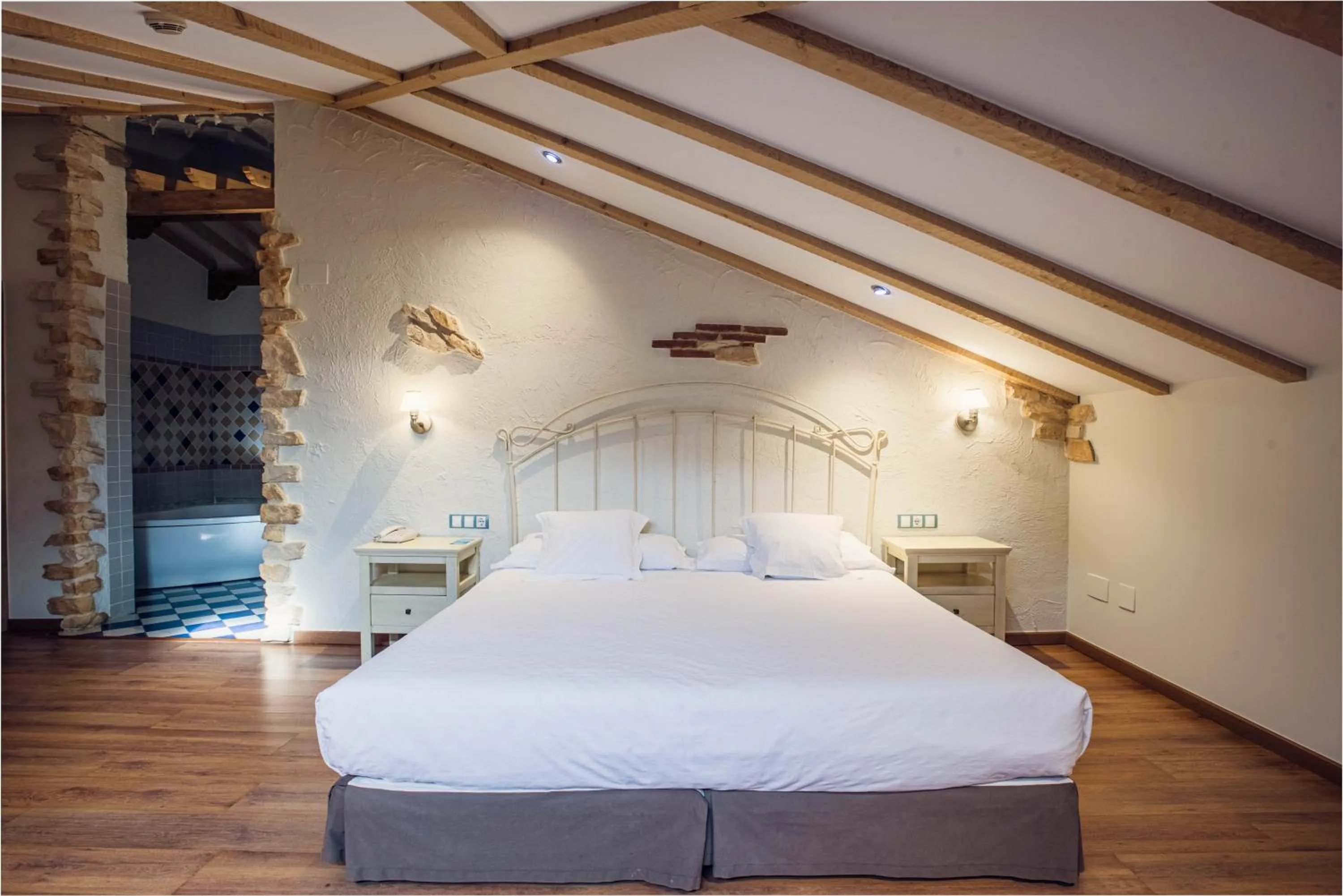 Bedroom, Bed in Hotel Spa Villa Pasiega