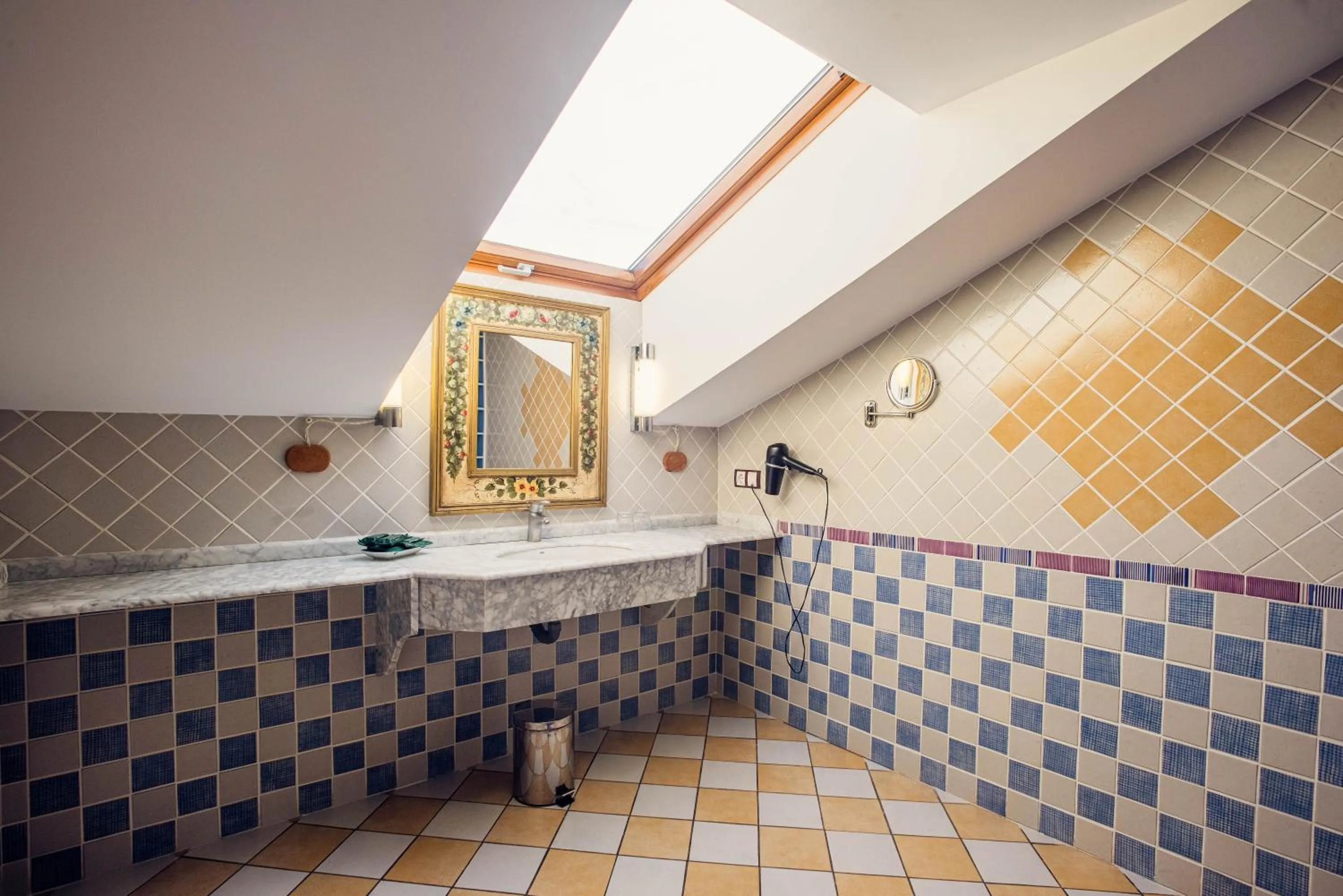 Bathroom in Hotel Spa Villa Pasiega