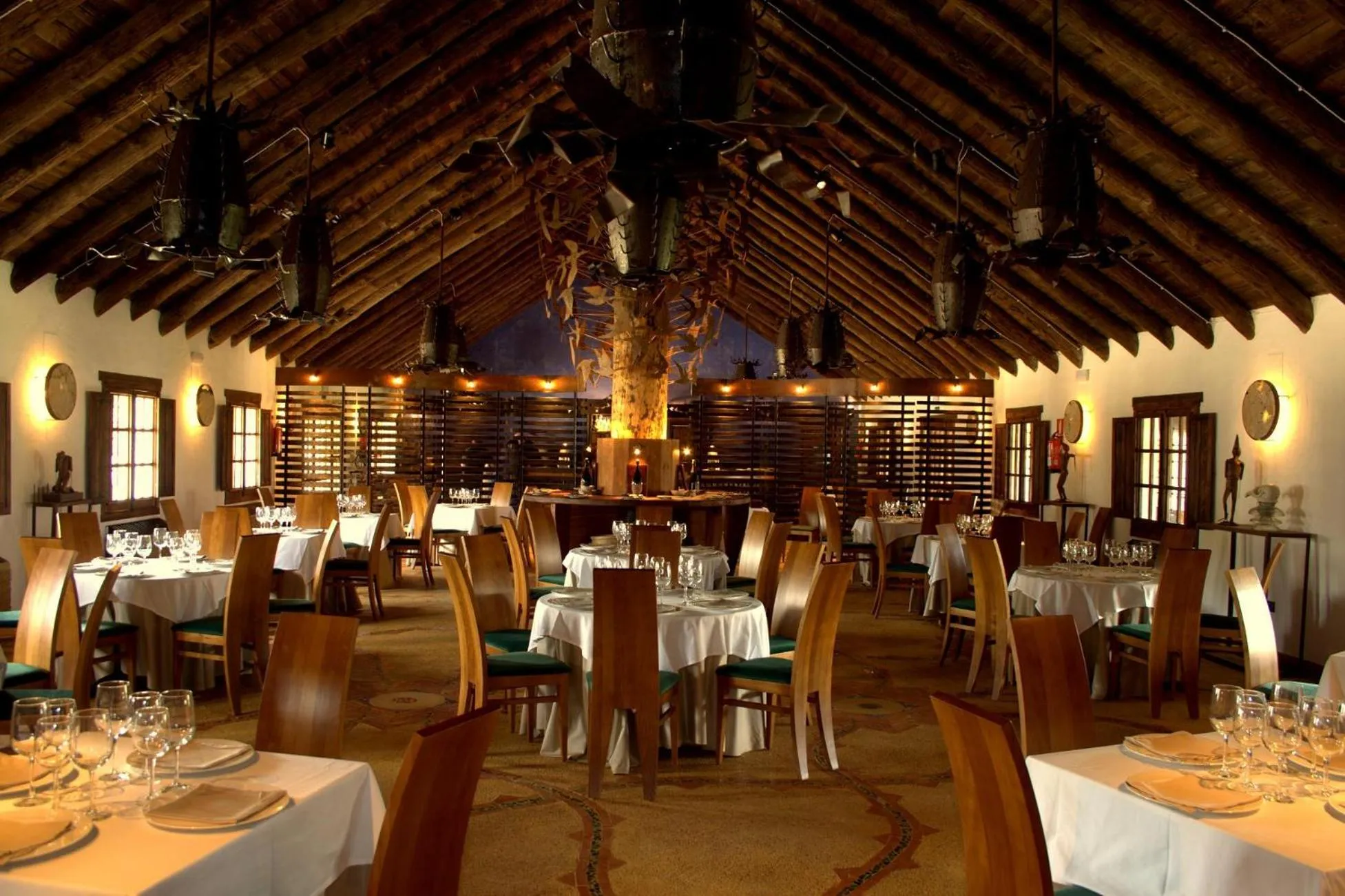 Restaurant/places to eat in Ardea Purpurea