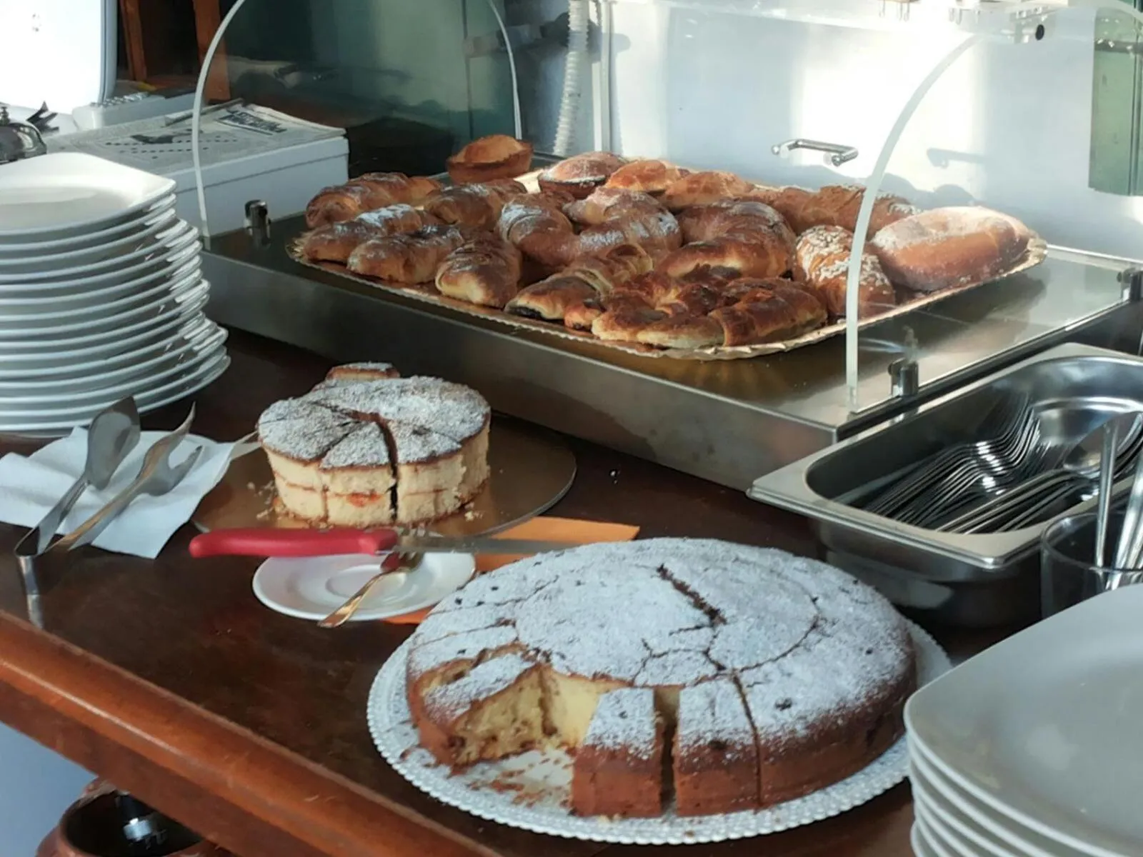 Breakfast in Breezes B&B