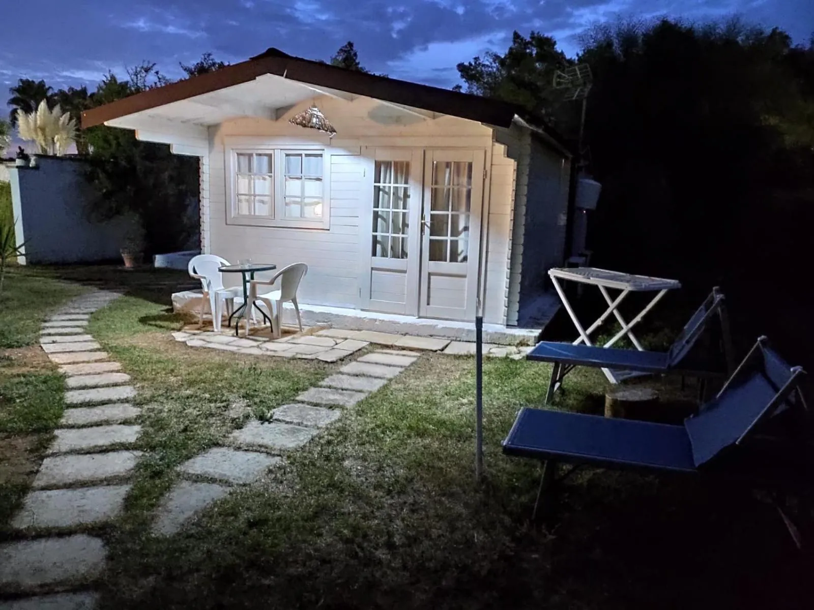 Property building in Breezes B&B