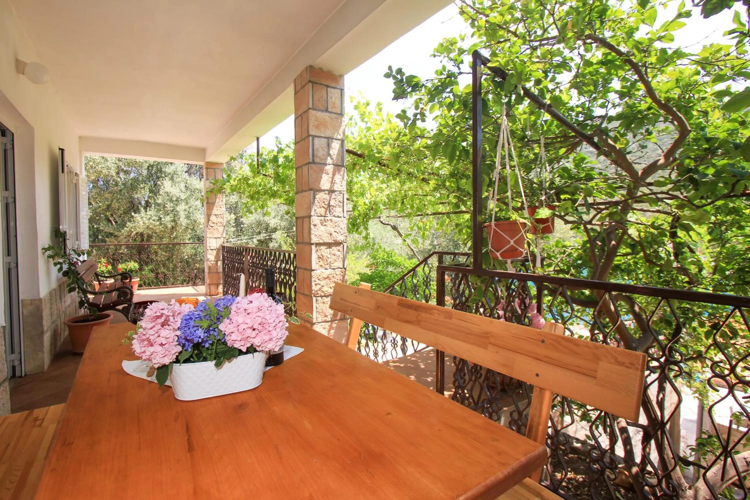 Balcony/Terrace in Robinson Leonardo