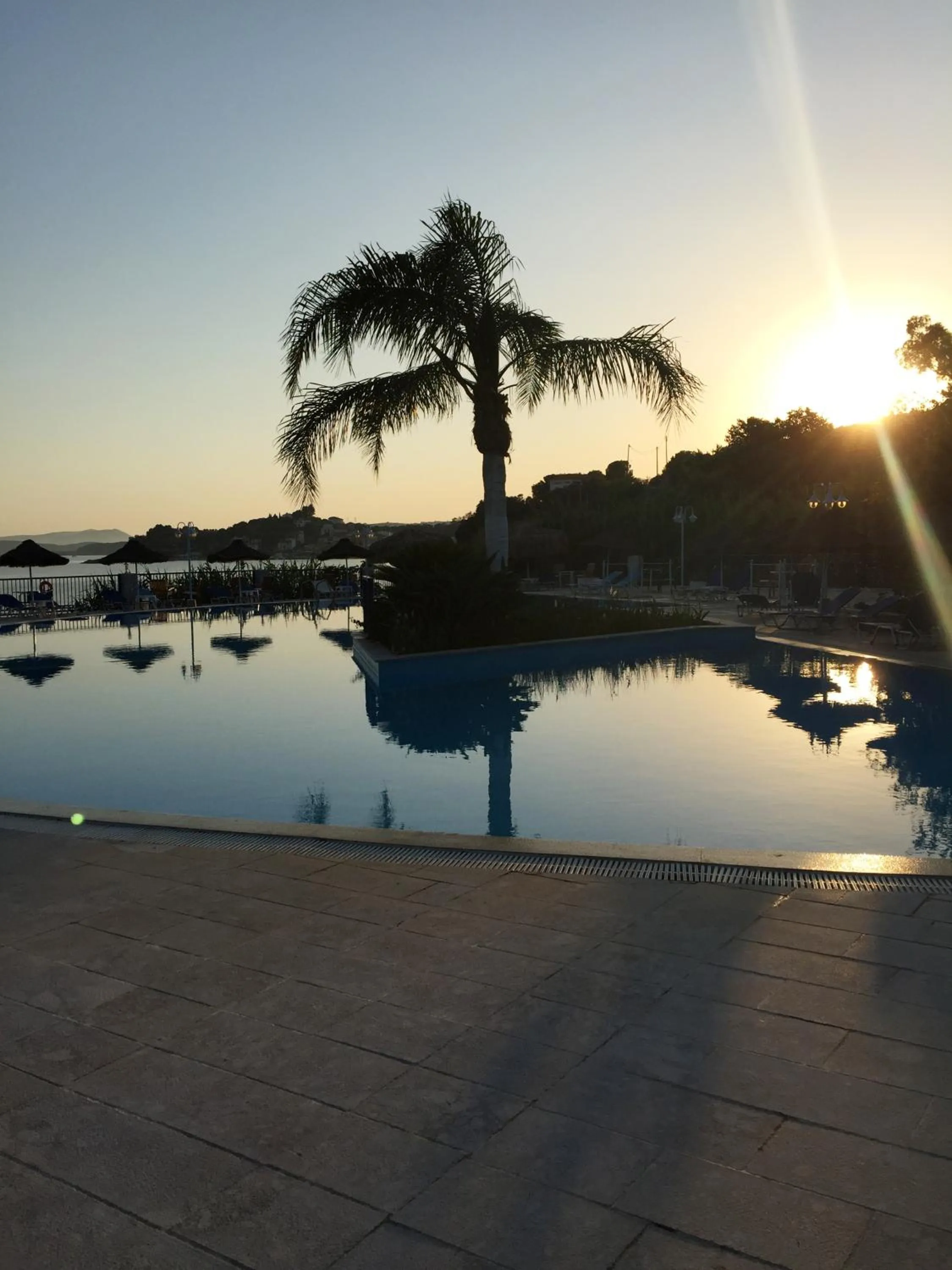 Swimming pool in Hotel Golden Sun