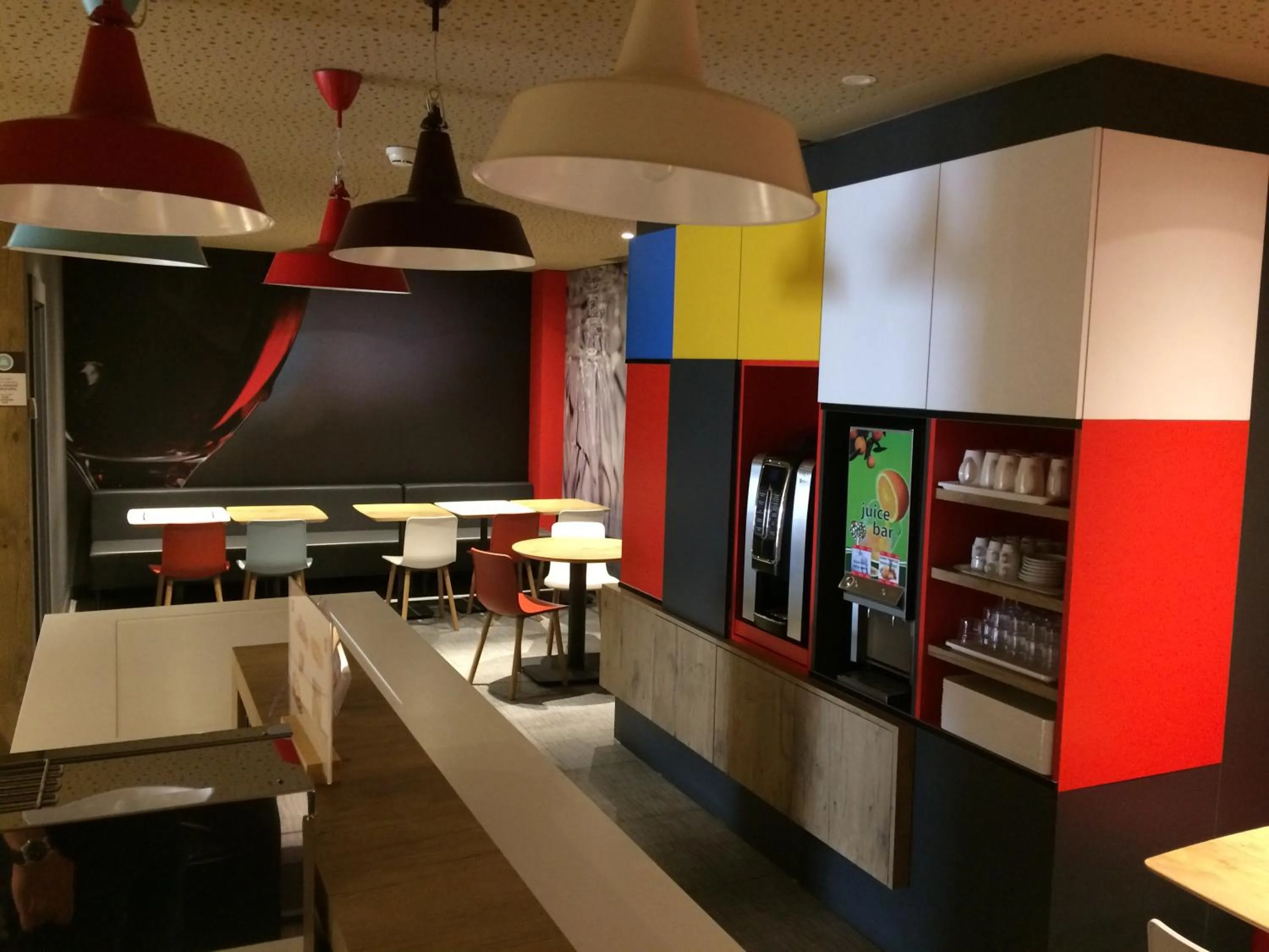 Restaurant/places to eat in Hotel ibis Braga
