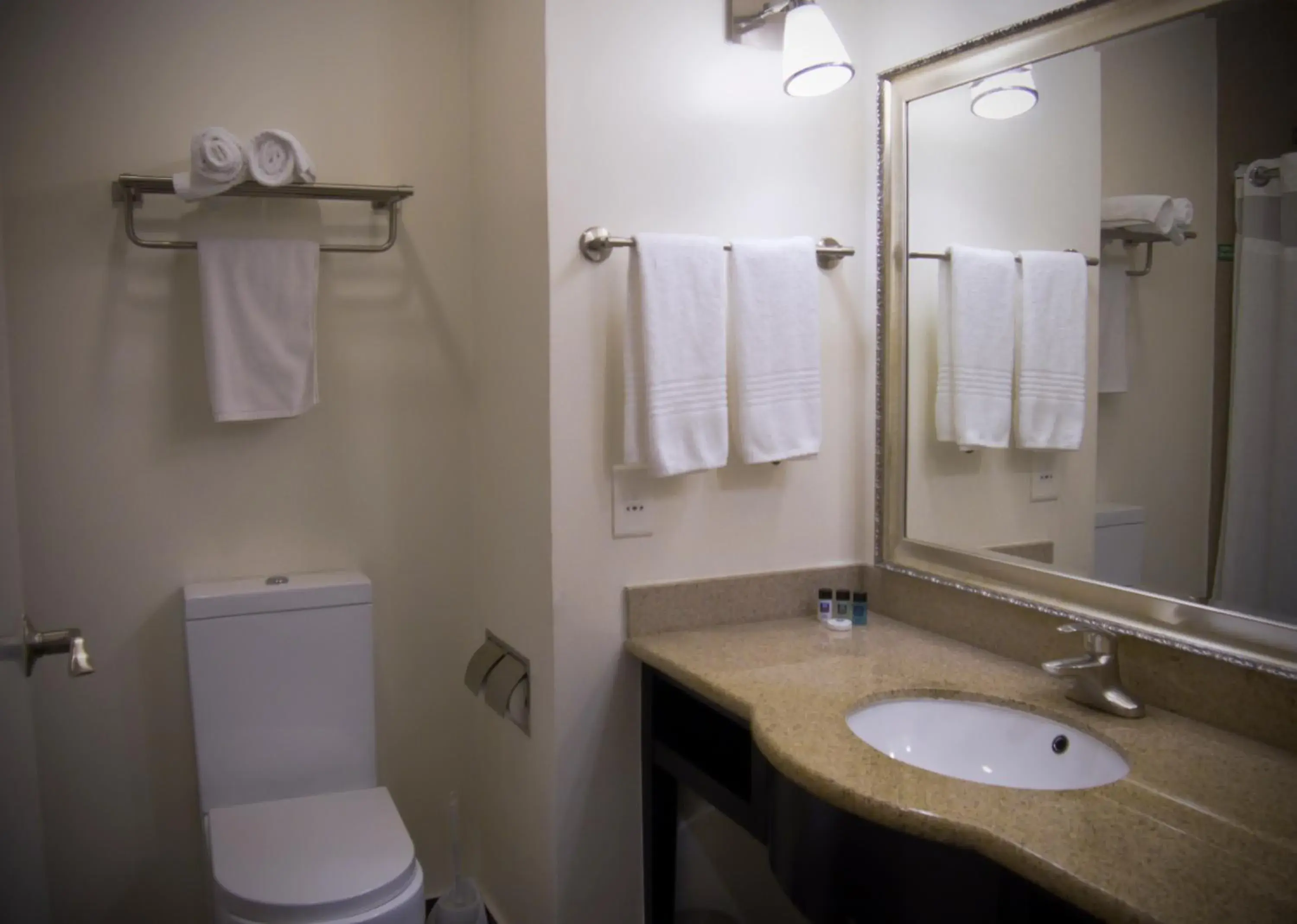 Queen Bed Standard in Hampshire Hotel - Ballito Queen Bed Standard in Hampshire Hotel - Ballito