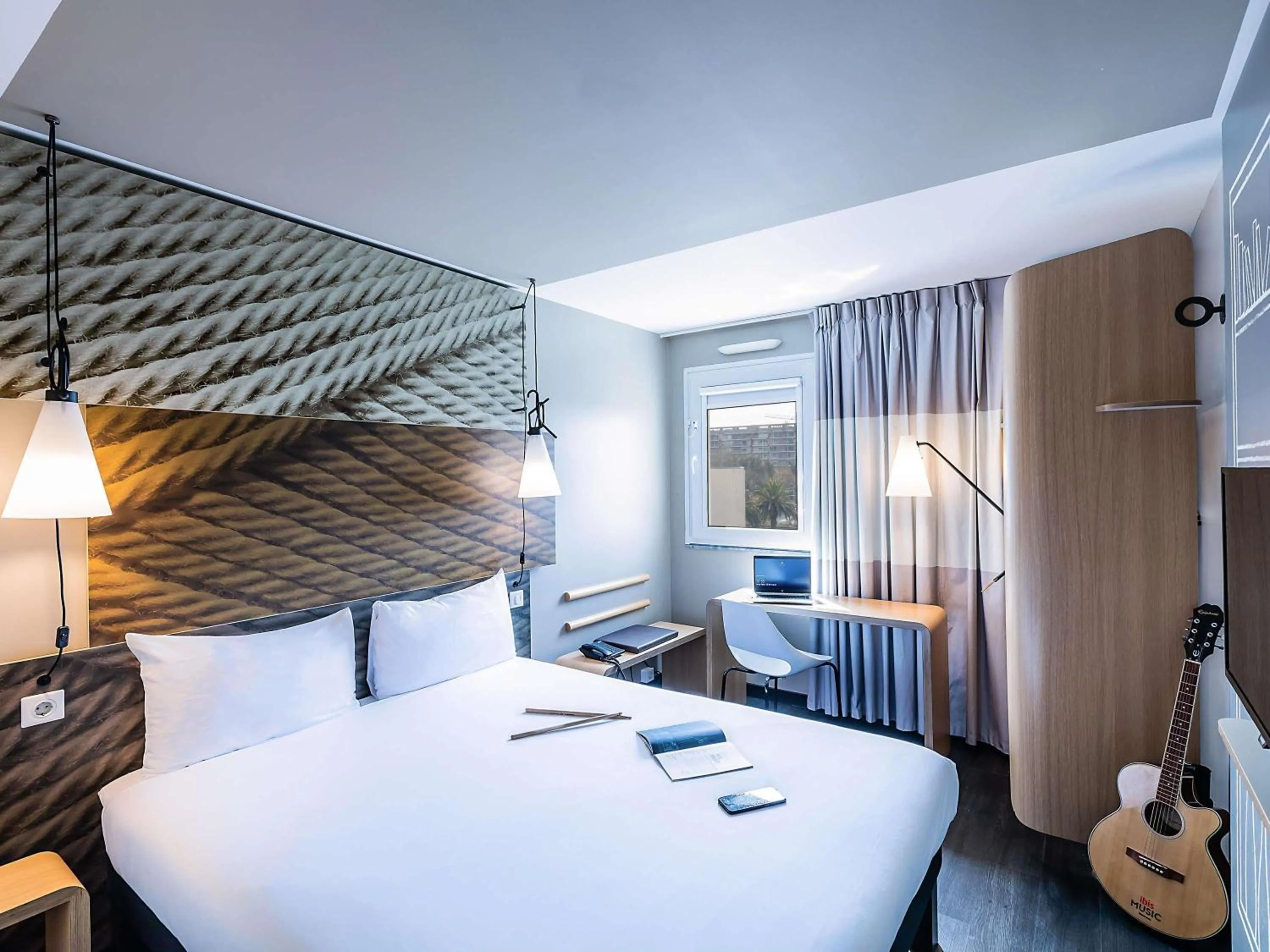 Bedroom, Bed in Hotel ibis Porto Gaia