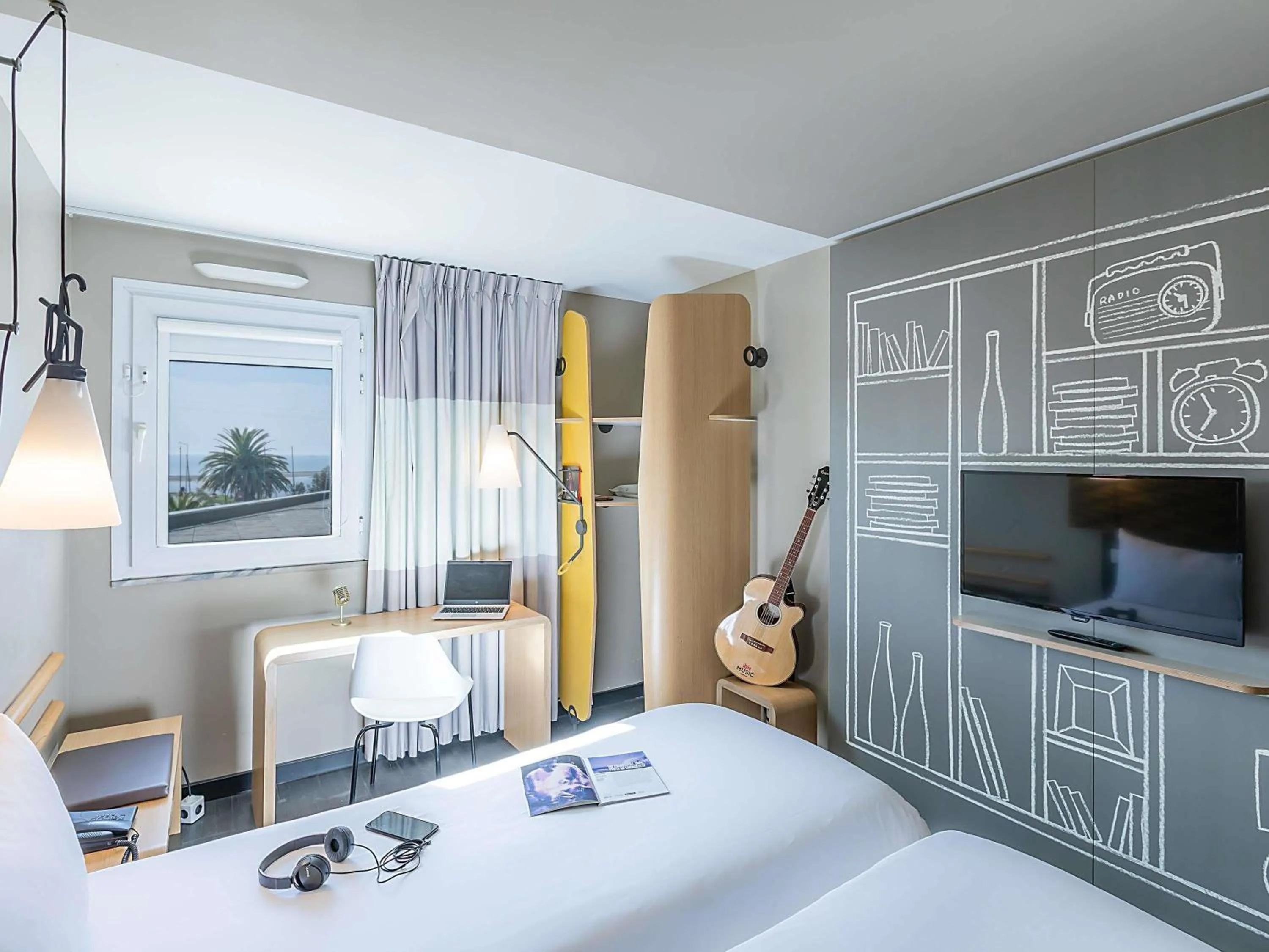 Bedroom, Bed in Hotel ibis Porto Gaia