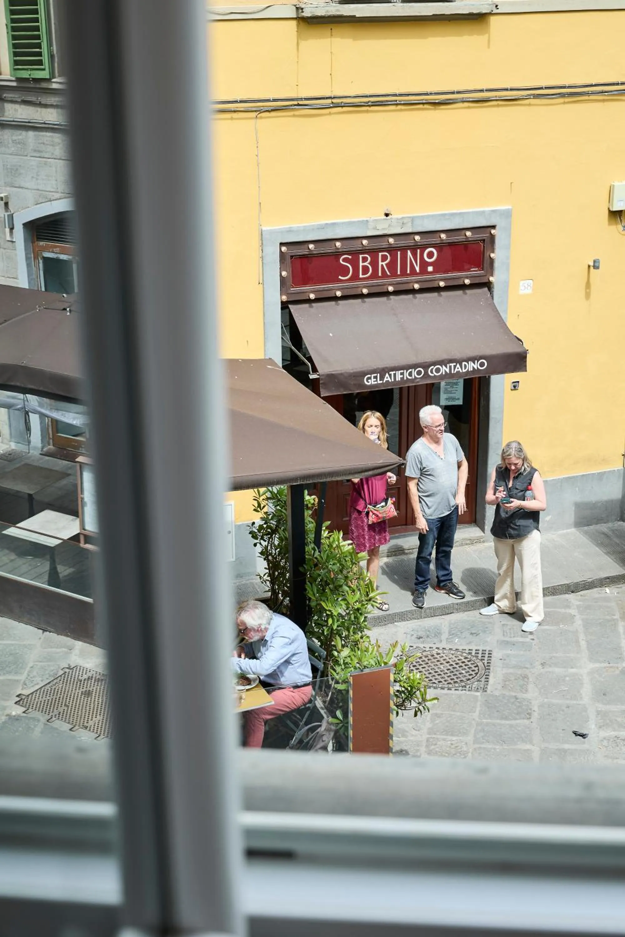 Restaurant/places to eat in B&B Lorenzo&Lorenzo Vol.2