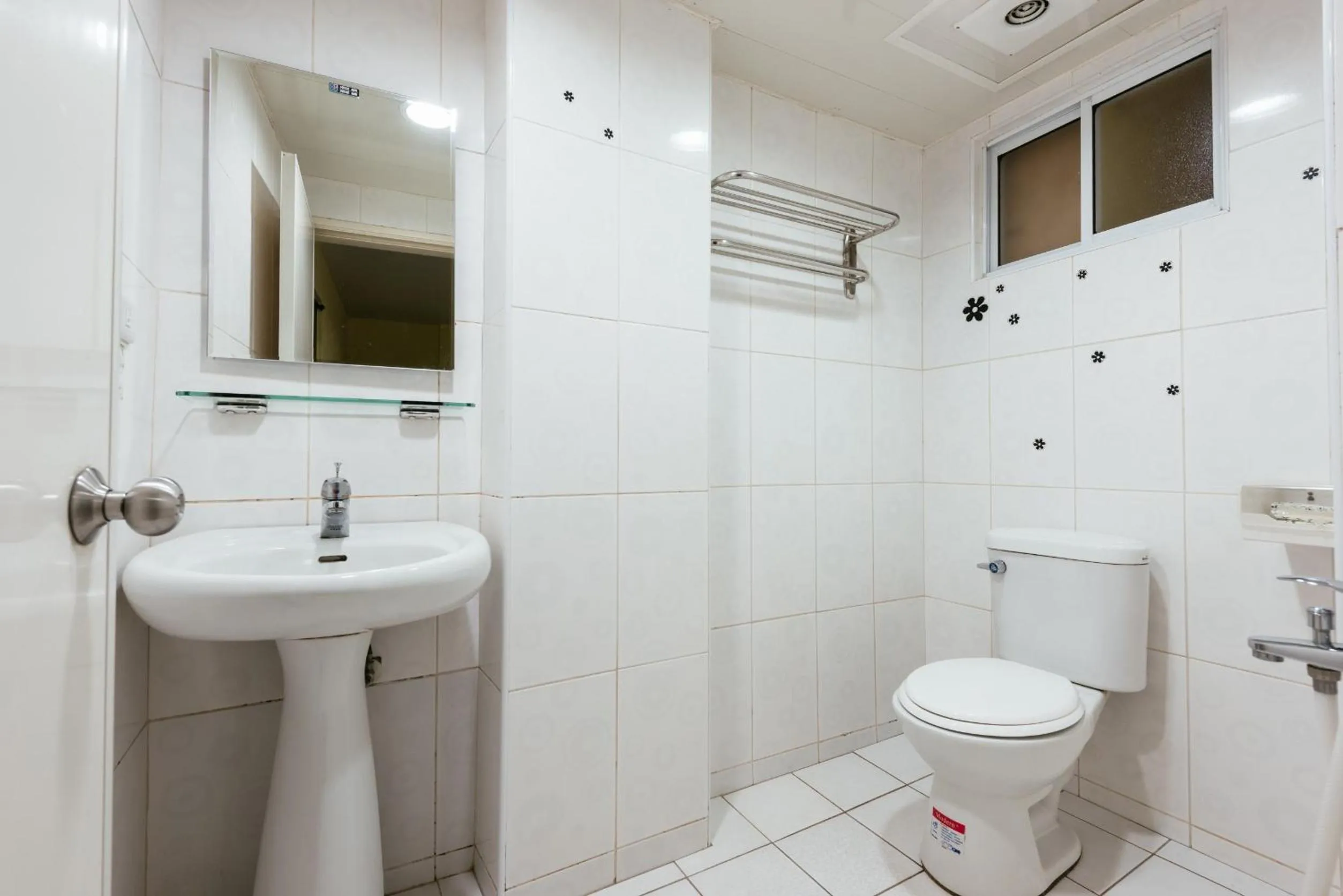 Bathroom in Fengjia Love I Hostel