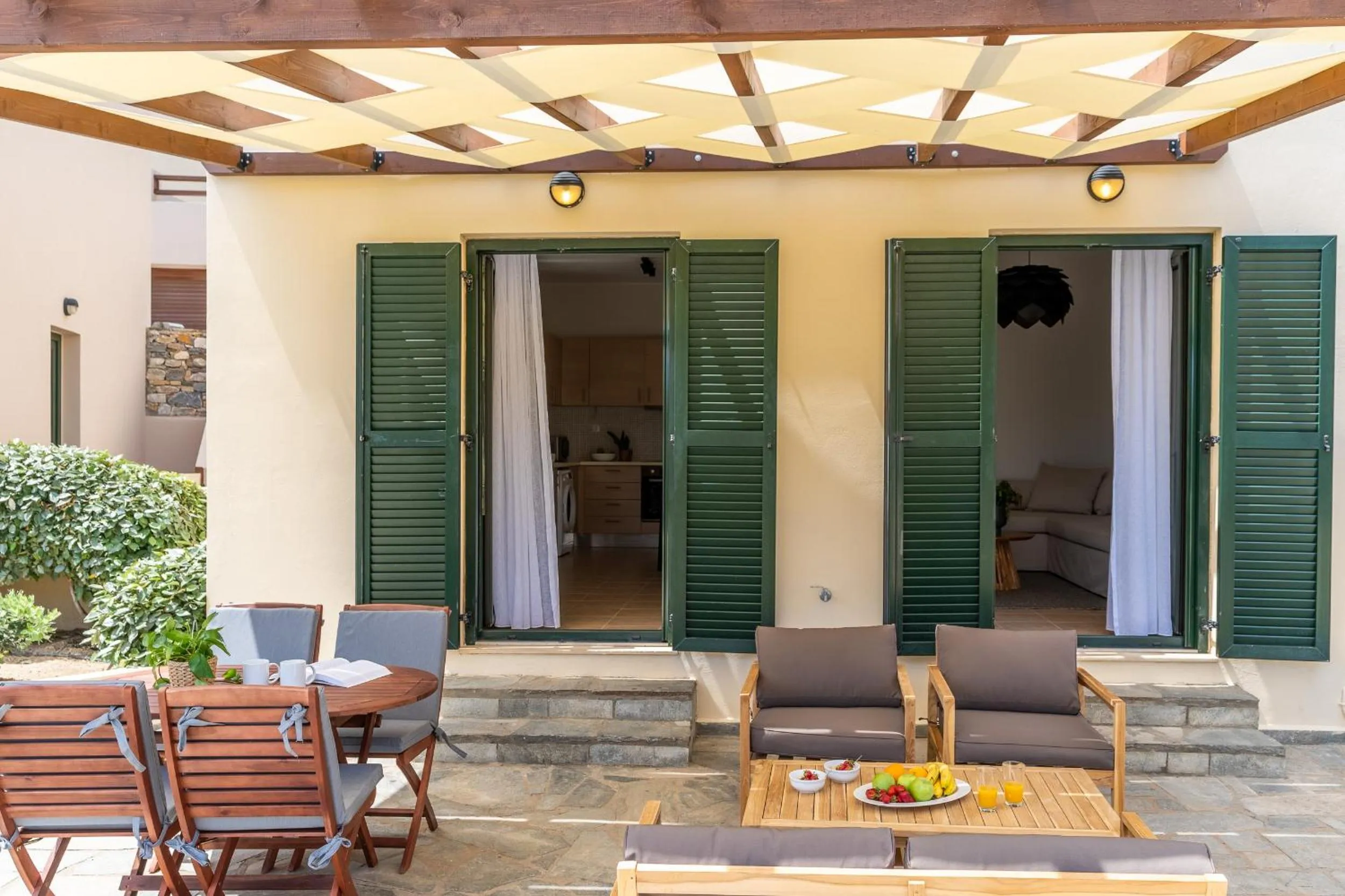 Balcony/Terrace in Syra Suites