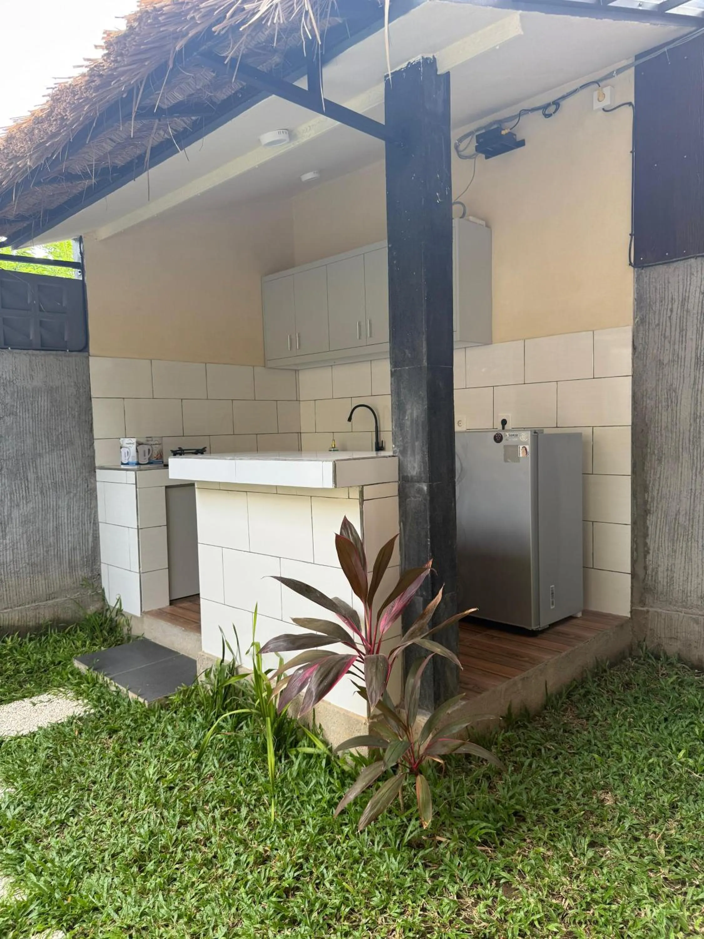 Kitchen or kitchenette in Willy Homestay
