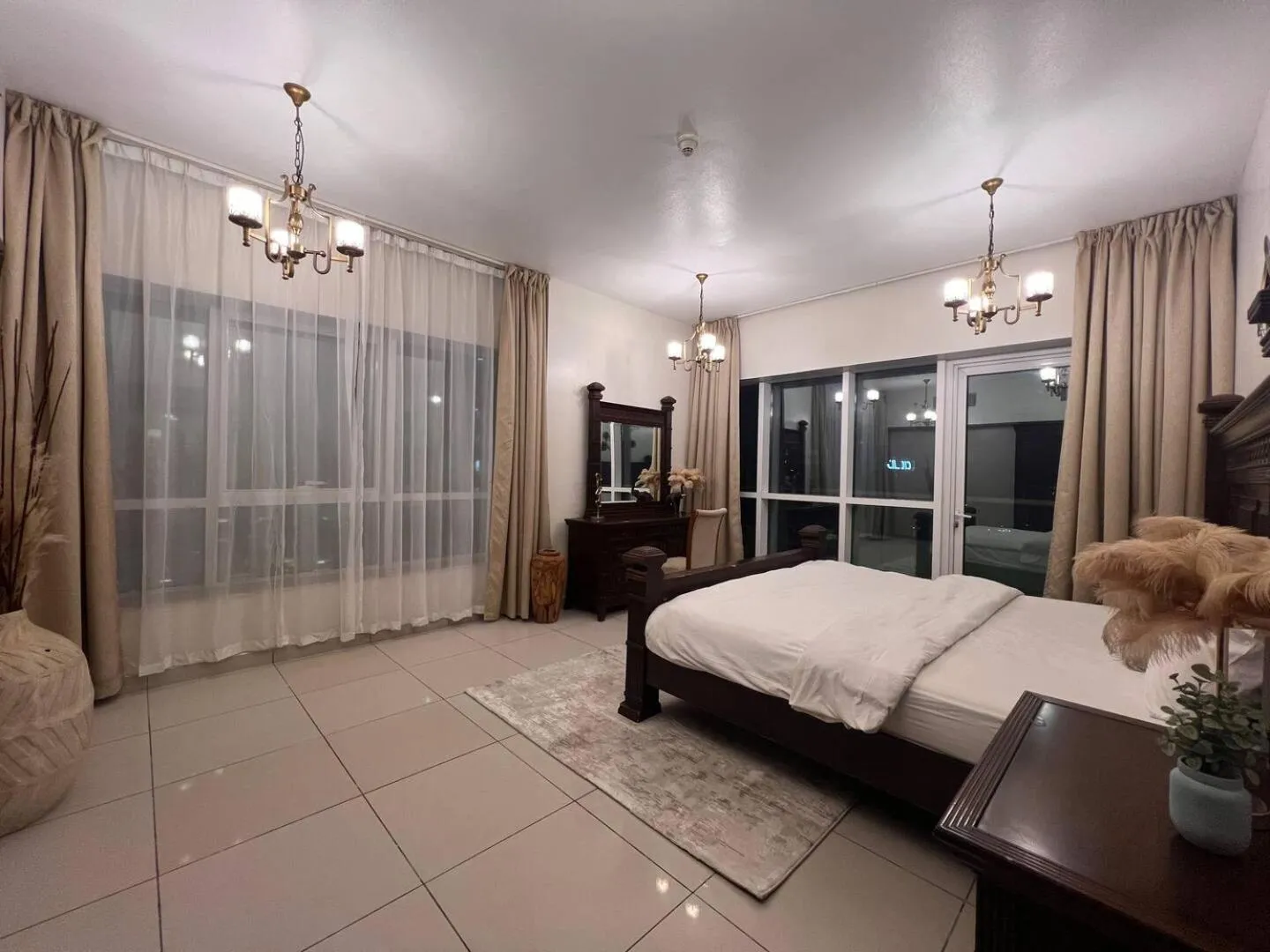 Views To Feed Your Soul On 60th Floor