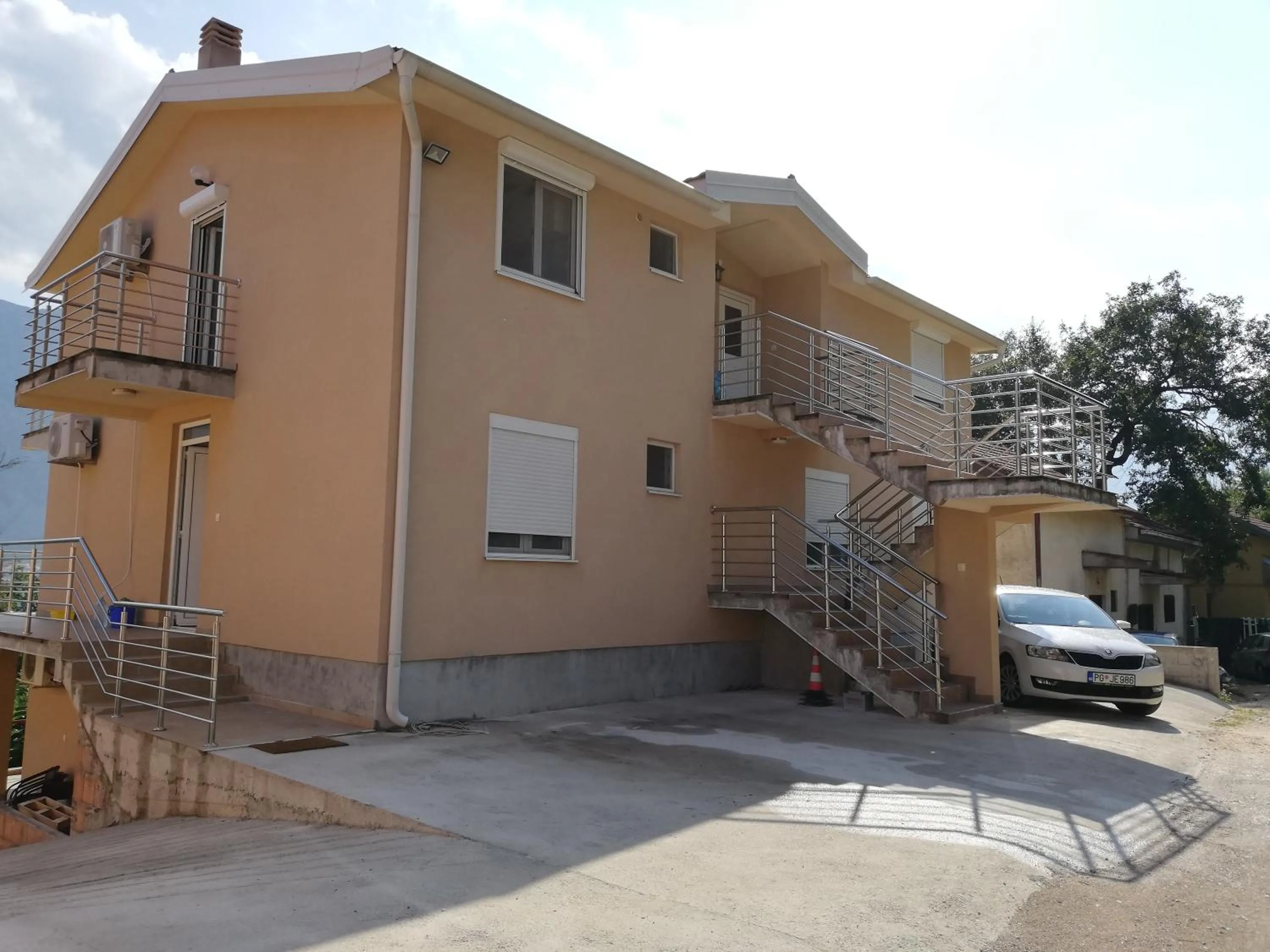 Property building in Ruža Apartments Sea View