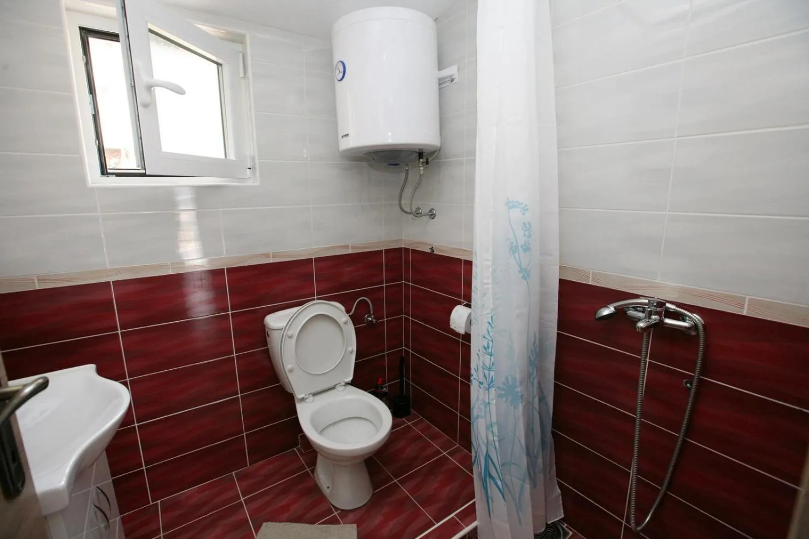 Bathroom in Ruža Apartments Sea View